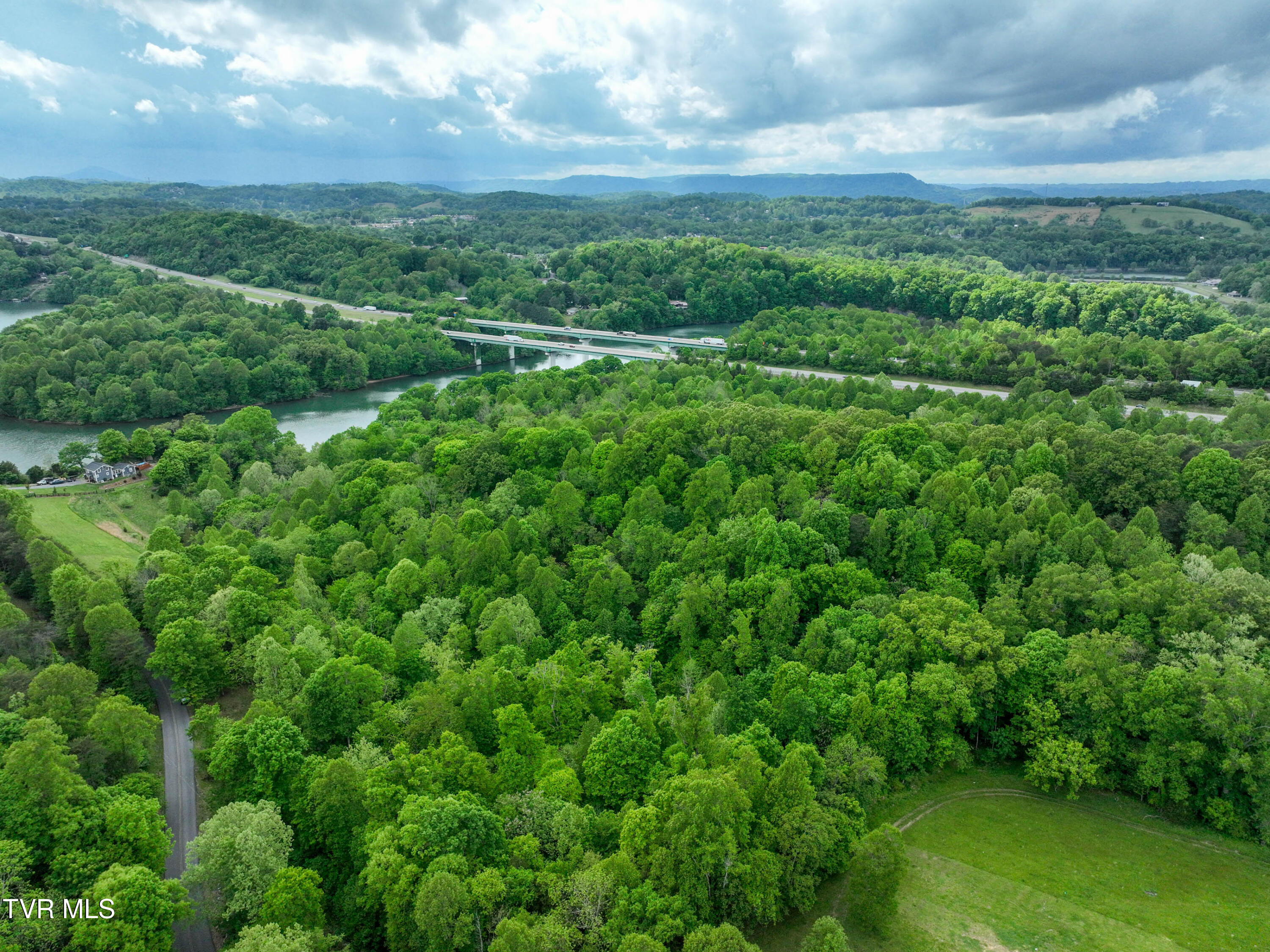 9 acres of land for sale in Blountville TN near Fort Patrick Henry Lake.