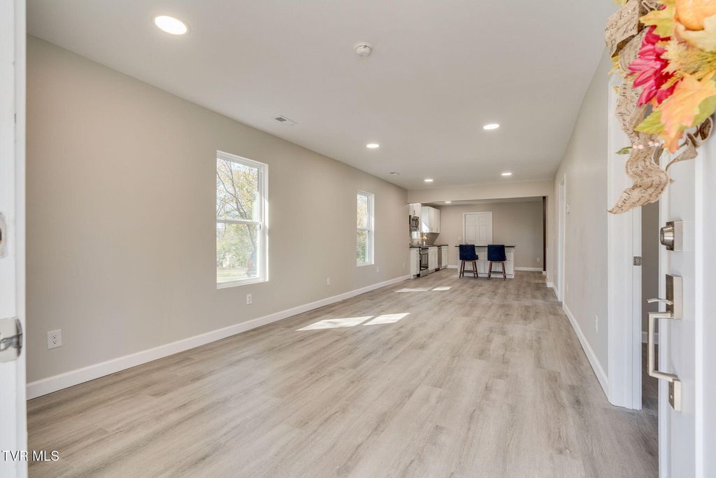 Photo of 1701 Millard Street, Johnson City, TN 37601 (MLS # 9987959)