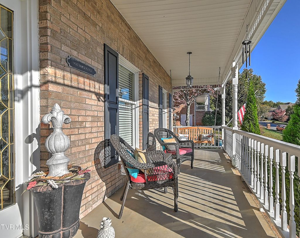 Photo of 2308 Granite Drive, Johnson City, TN 37604 (MLS # 9987438)