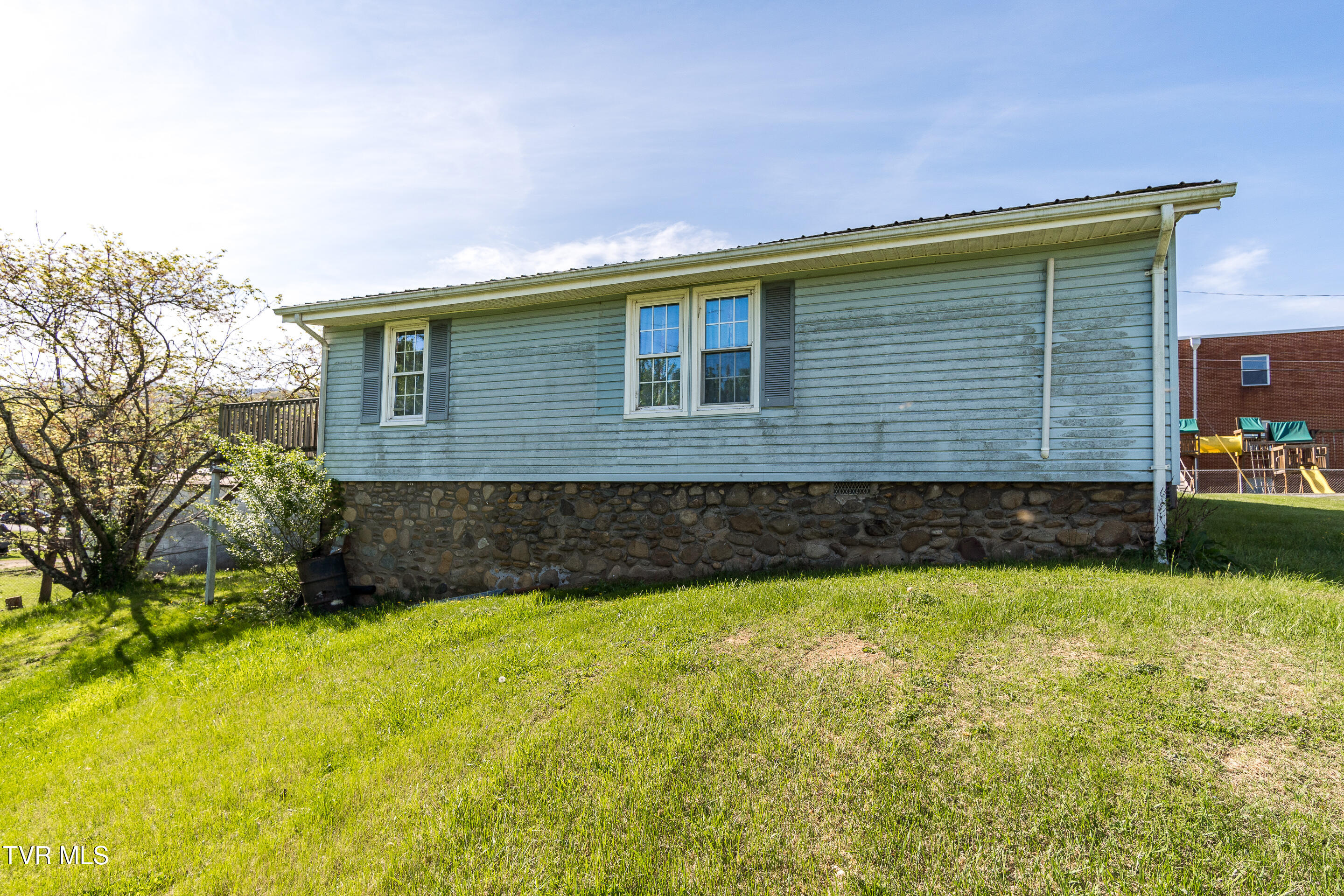 527 Monroe Street, Erwin, Tennessee image 12