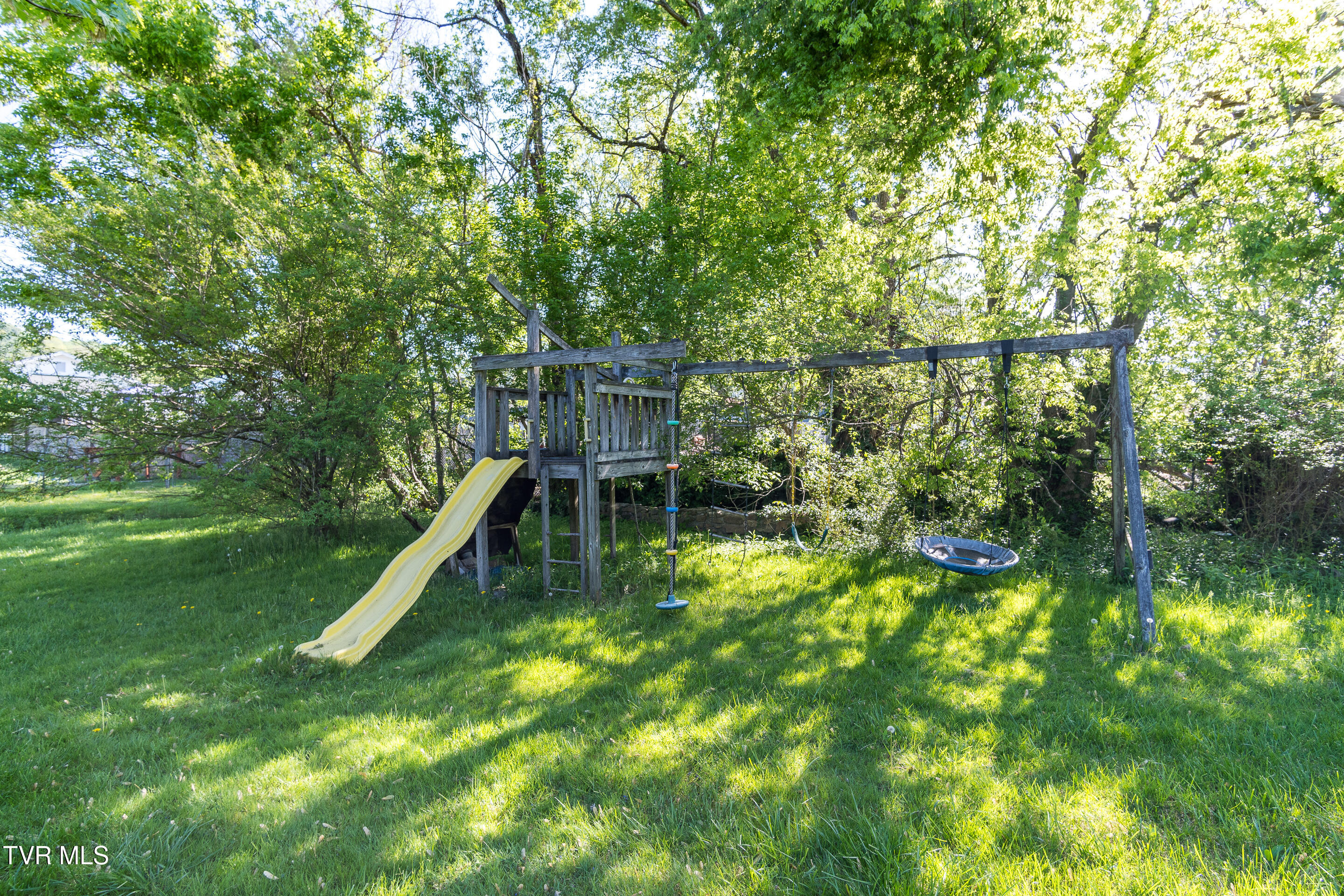 527 Monroe Street, Erwin, Tennessee image 10