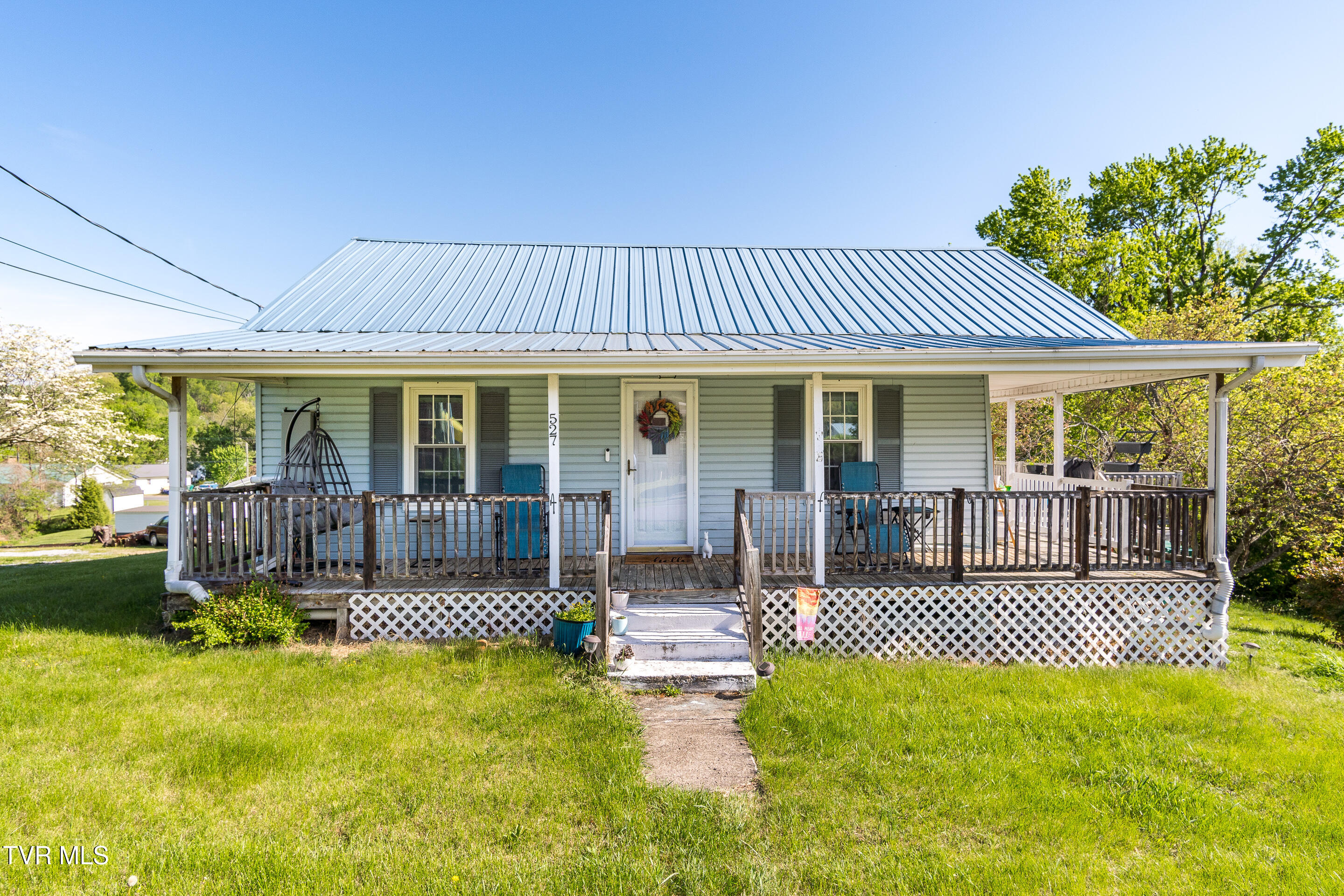 527 Monroe Street, Erwin, Tennessee image 1