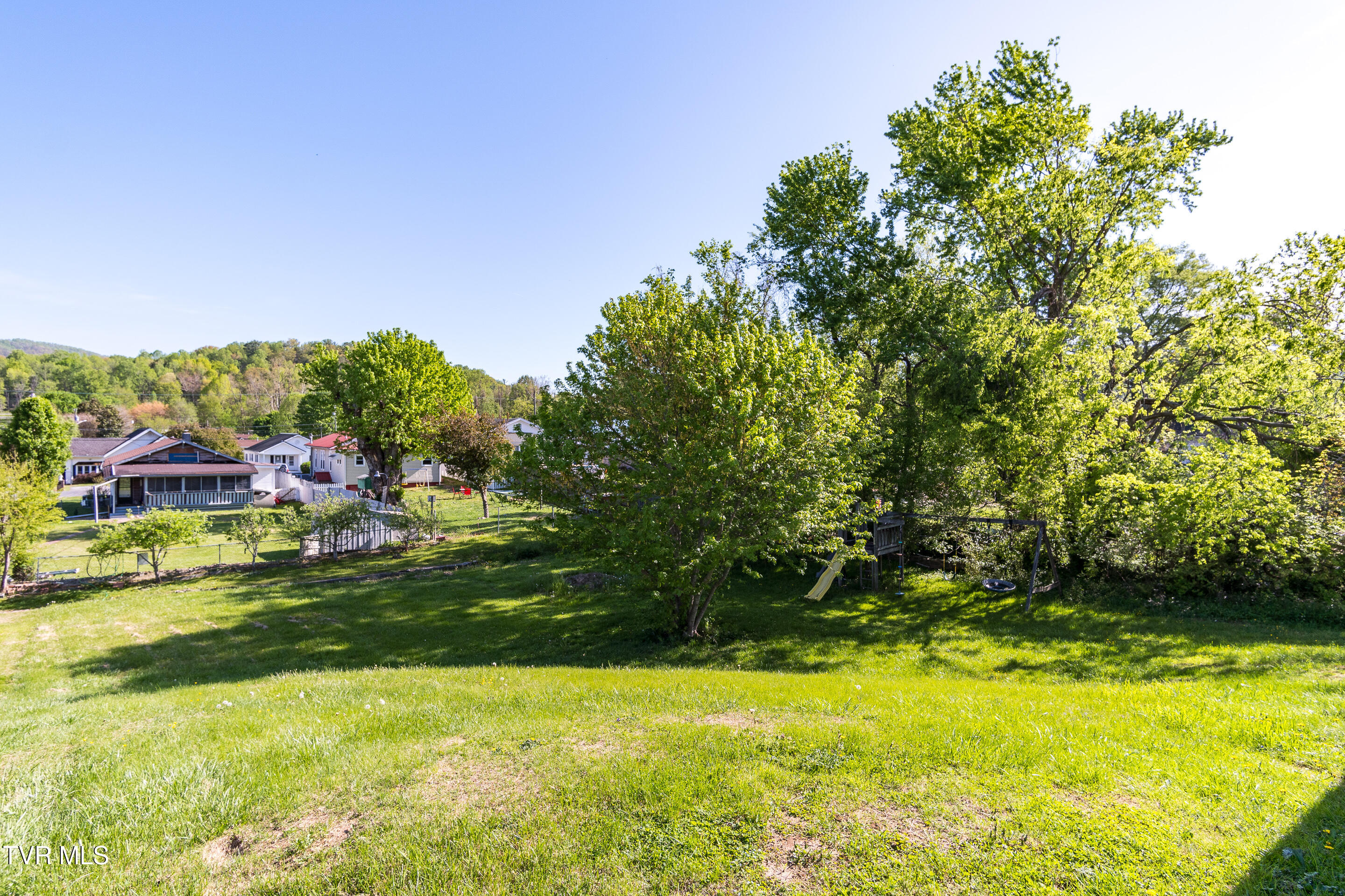 527 Monroe Street, Erwin, Tennessee image 13