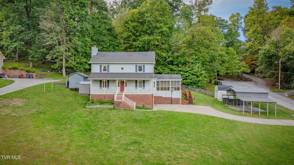 Photo of 203 Sasanoa Court, Kingsport, TN 37664 (MLS # 9986764)