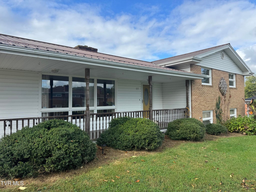 Photo of 113 Rosefield Drive, Kingsport, TN 37660 (MLS # 10002247)