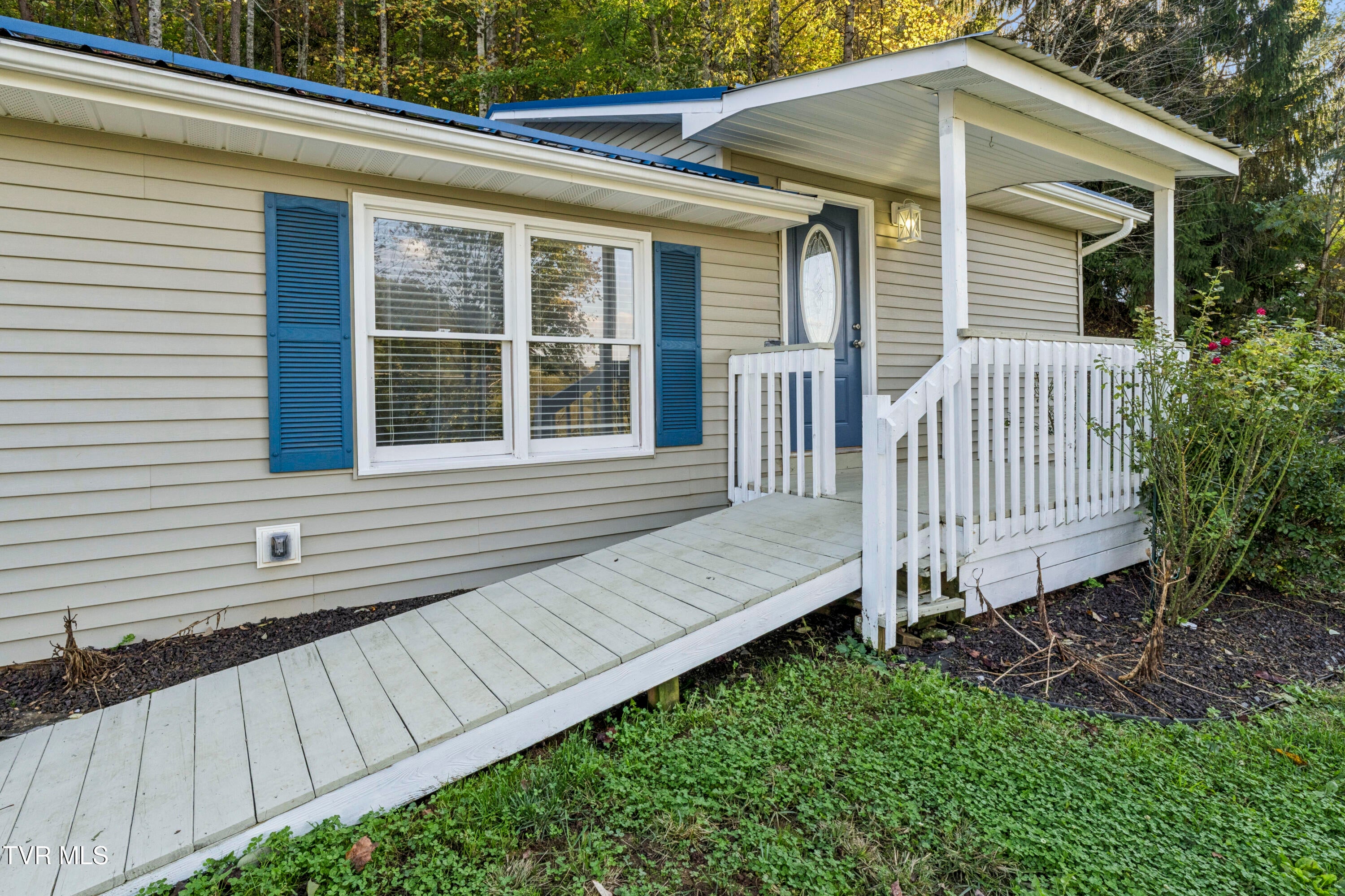 375 Jenkins Hollow Road