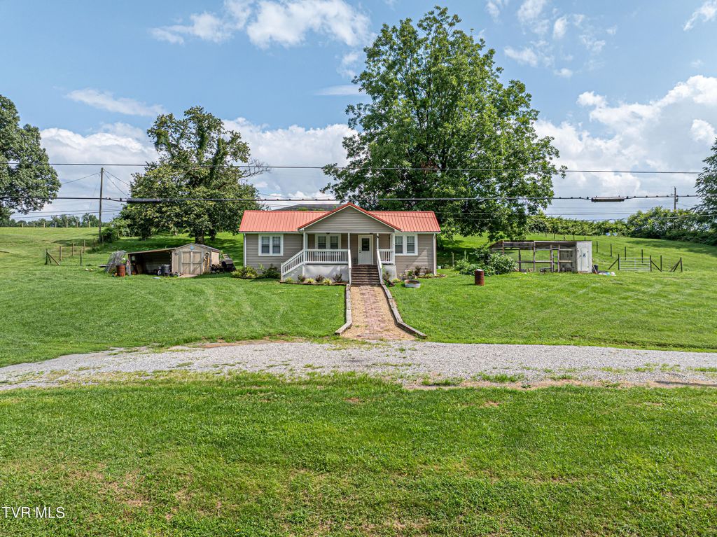 Photo of 19280 Repass Road, Abingdon, VA 24210 (MLS # 9998686)