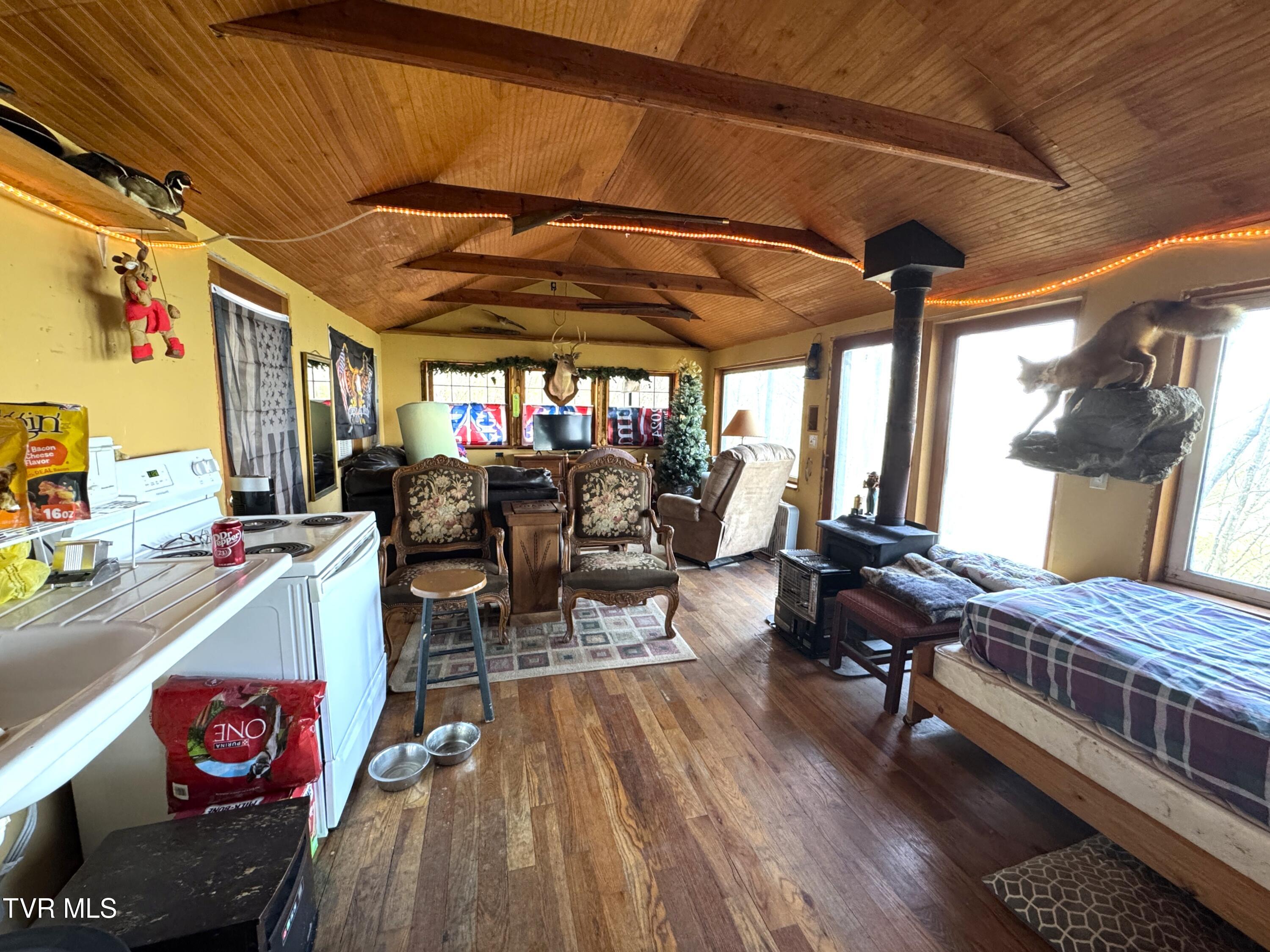 2939 Dupont Springs Road, Sevierville, Tennessee image 15