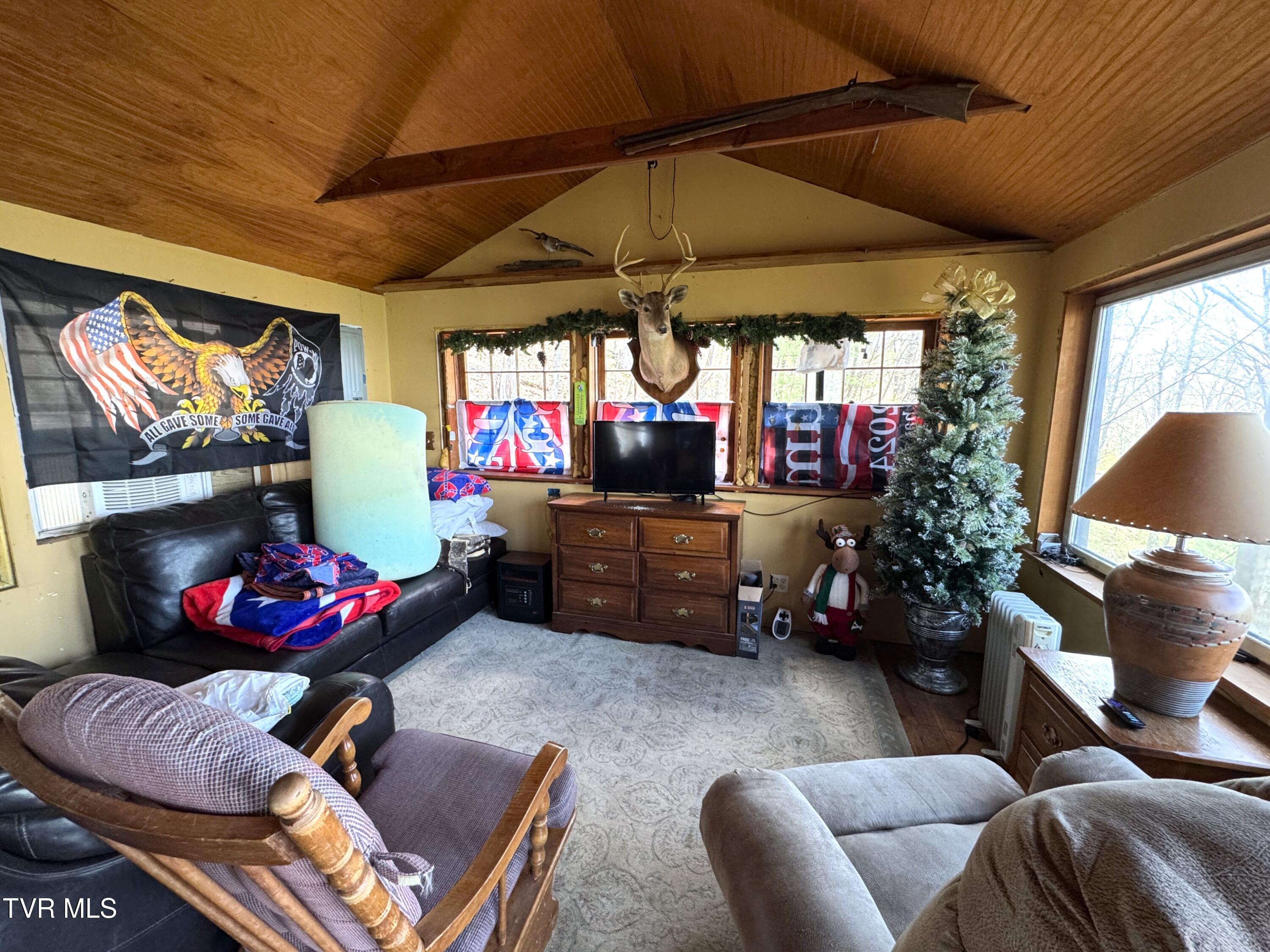 2939 Dupont Springs Road, Sevierville, Tennessee image 13