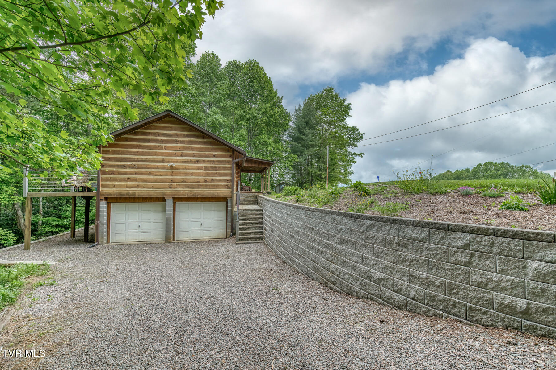 996 Fox Hollow Road, Mountain City, Tennessee image 37
