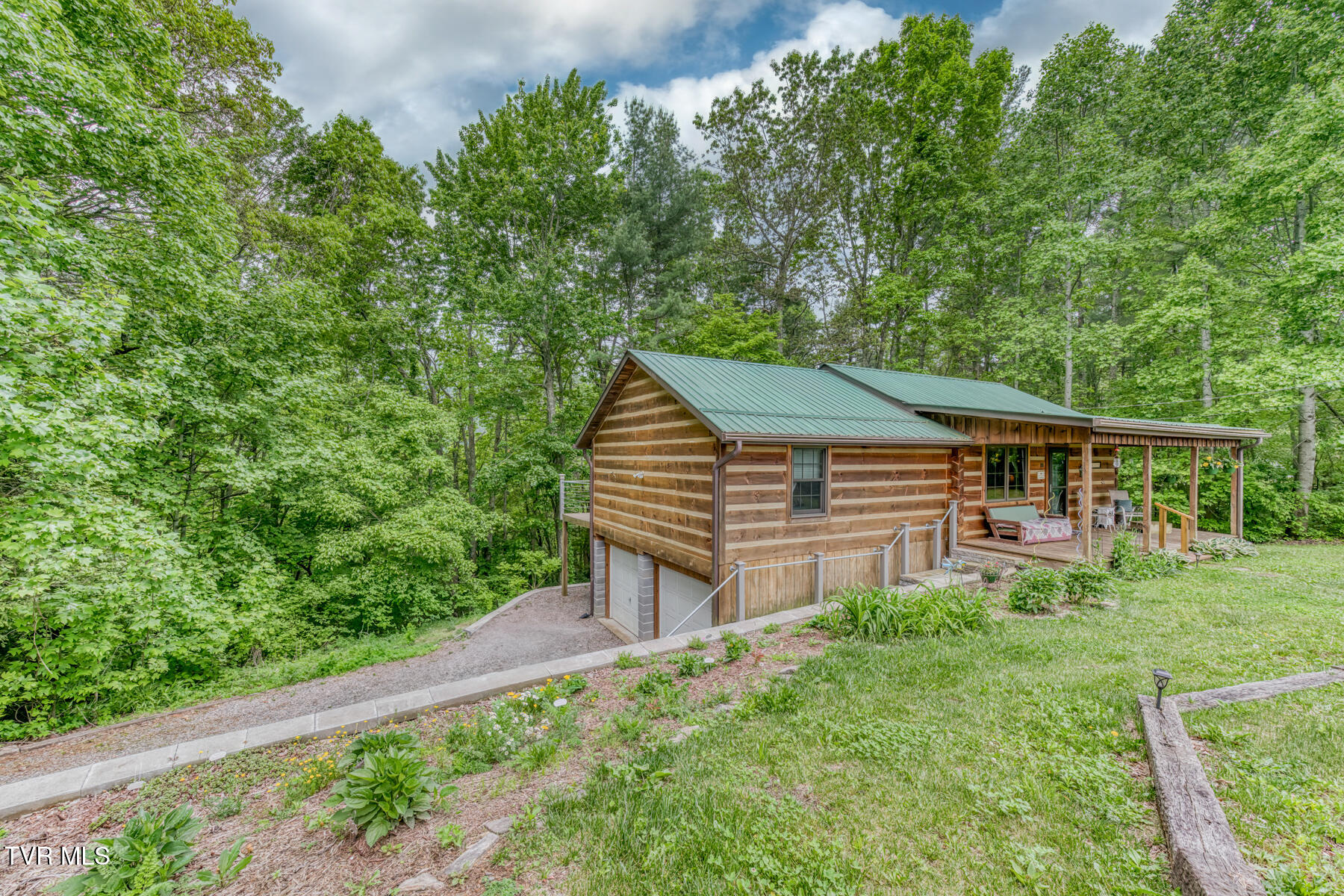 996 Fox Hollow Road, Mountain City, Tennessee image 27