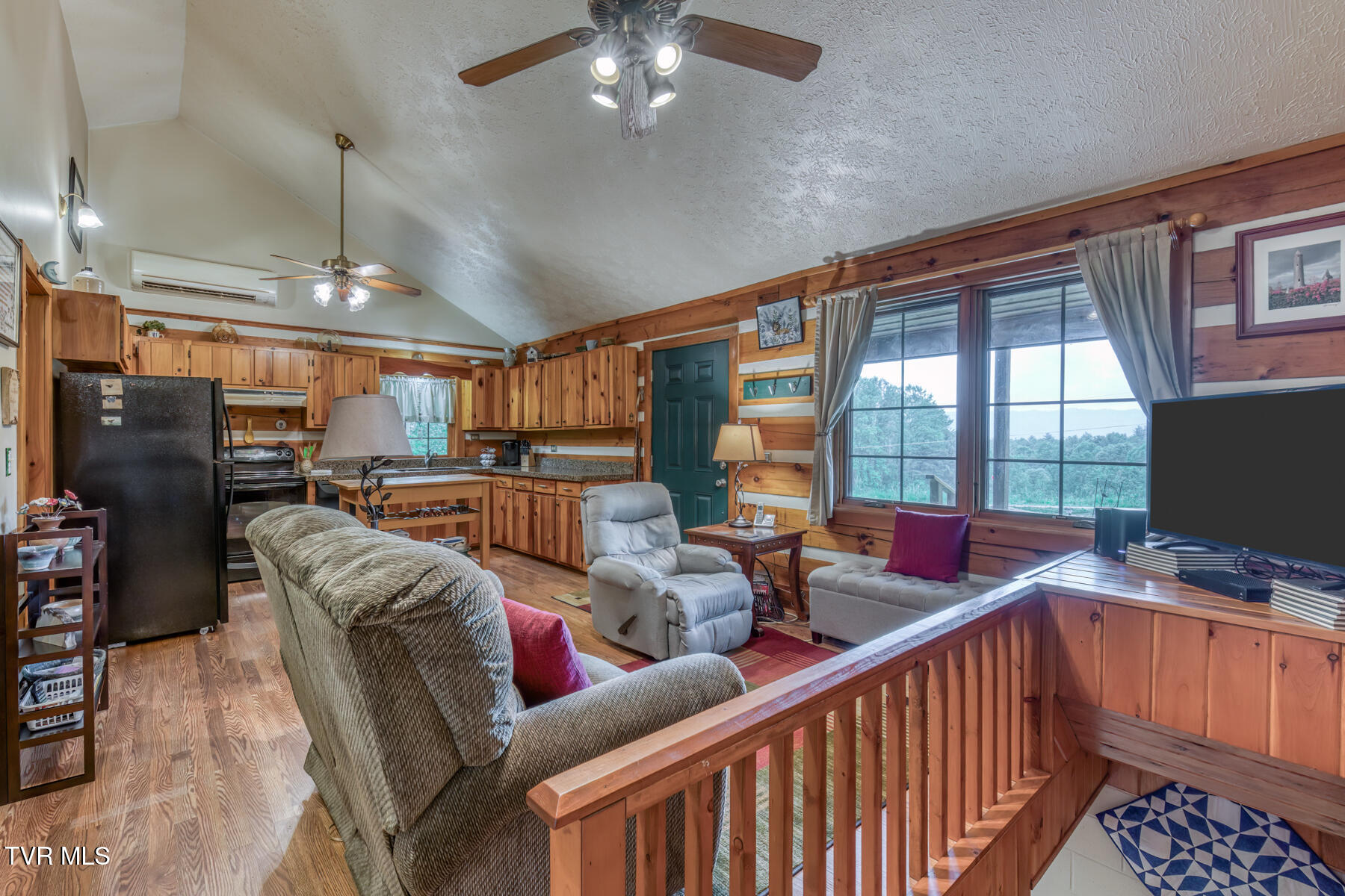 996 Fox Hollow Road, Mountain City, Tennessee image 11