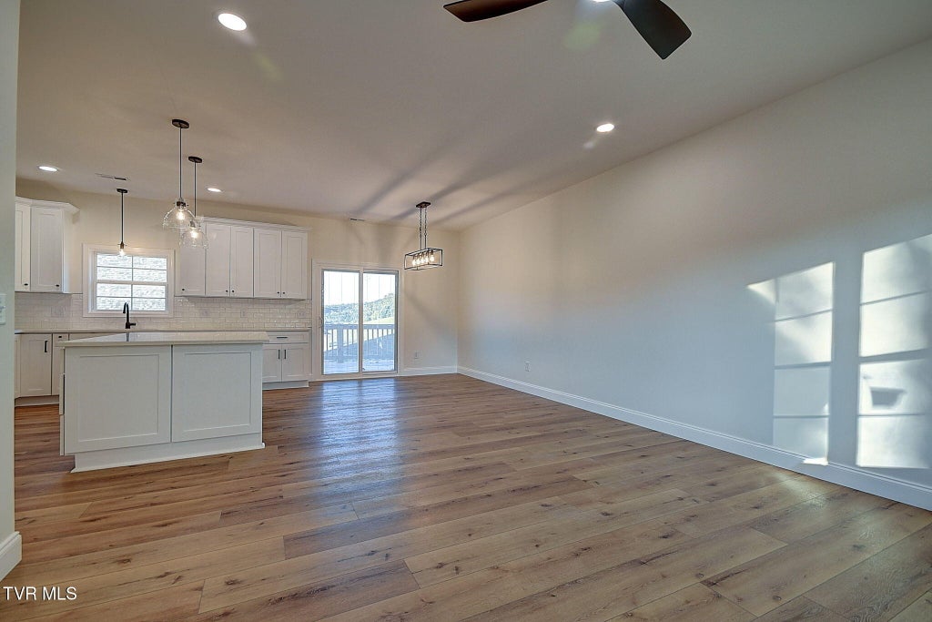 Photo of 1803 Brook Hollow Road, Johnson City, TN 37604 (MLS # 10000564)