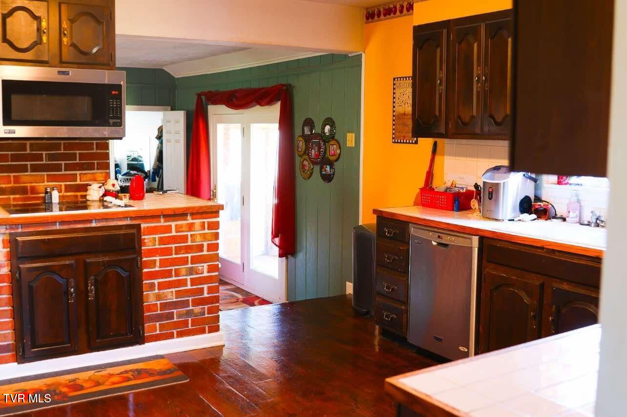2595 Rose Ridge Ridge, Clintwood, Virginia image 31