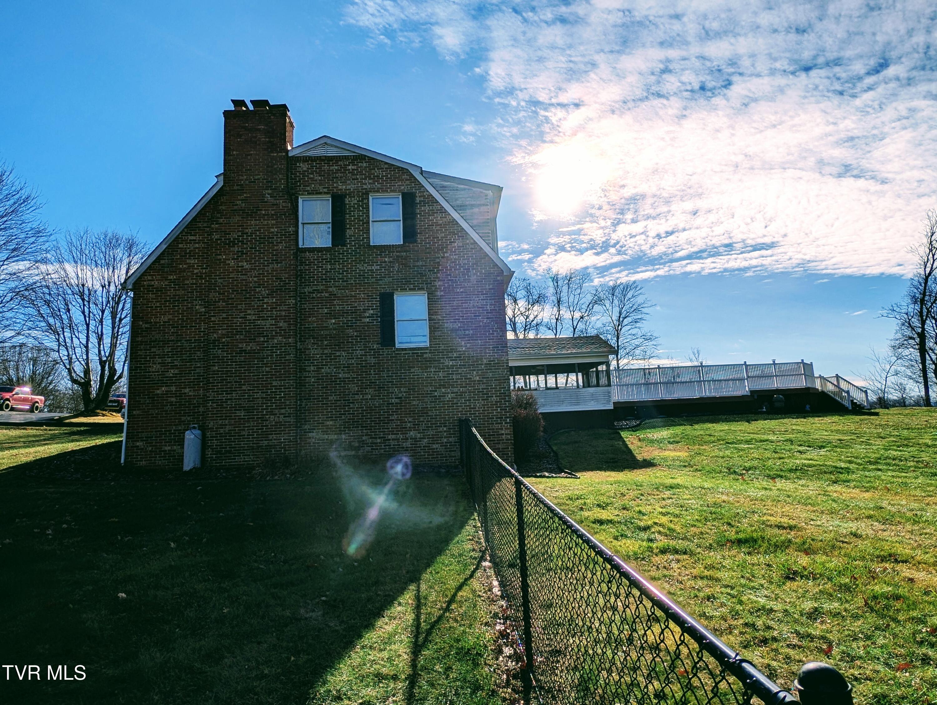 2595 Rose Ridge Ridge, Clintwood, Virginia image 16