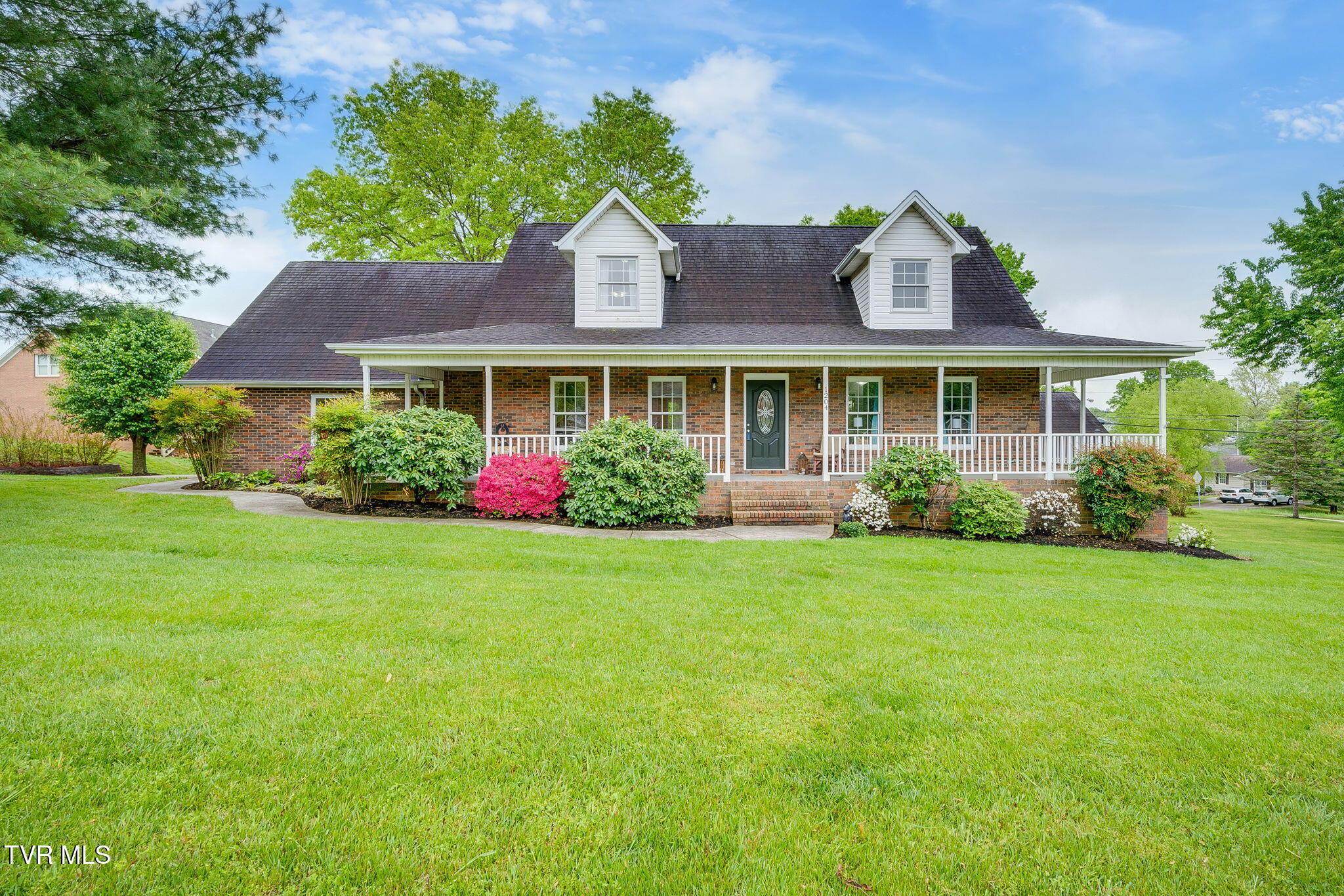 1204 Timberidge Trail, Kingsport, Tennessee image 2