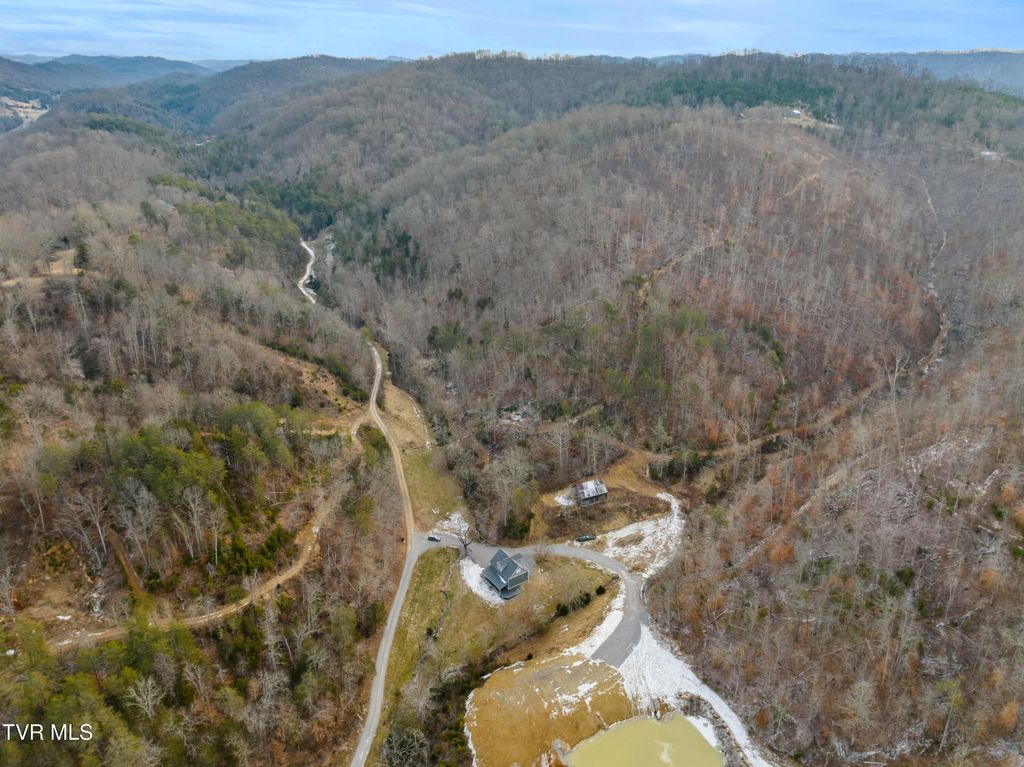 Photo of 260 Shepard Lane, Thorn Hill, TN 37881 (MLS # 9990818)