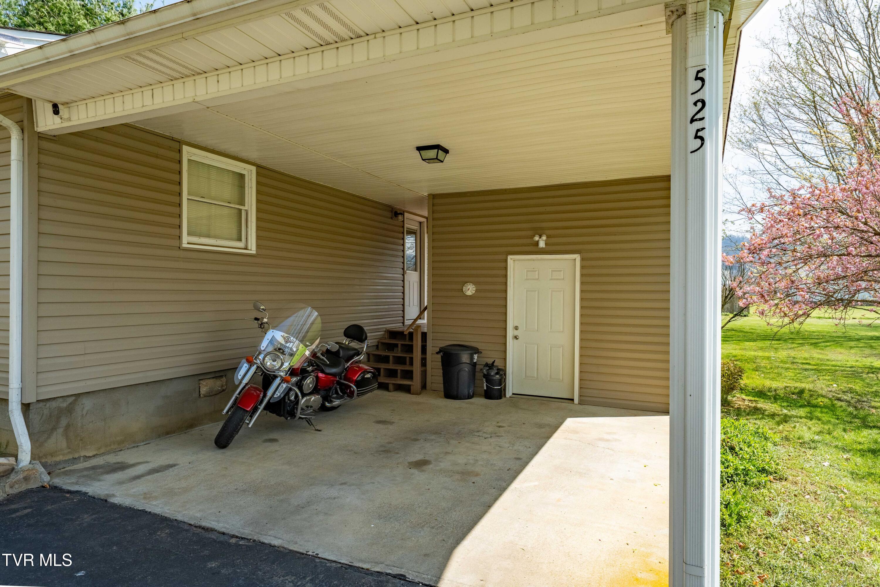 525 Adams Road, Mountain City, Tennessee image 34