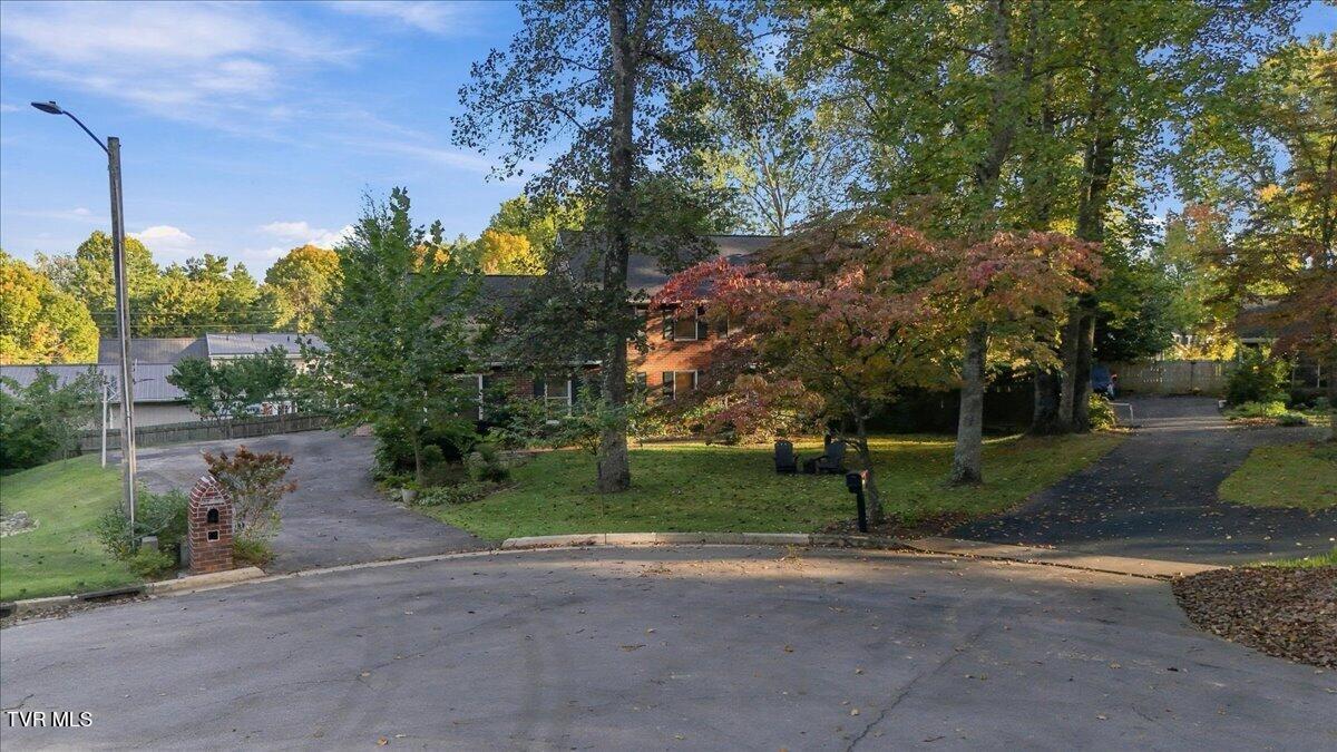 3400 Sugartree Court