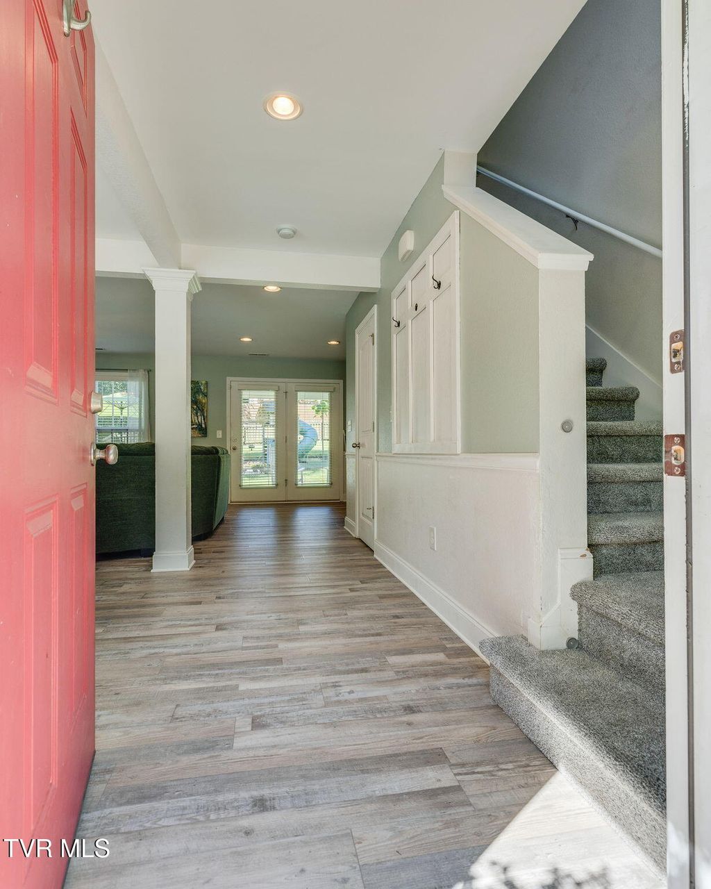 Photo of 291 Holland View Drive, Jonesborough, TN 37659 (MLS # 9996425)