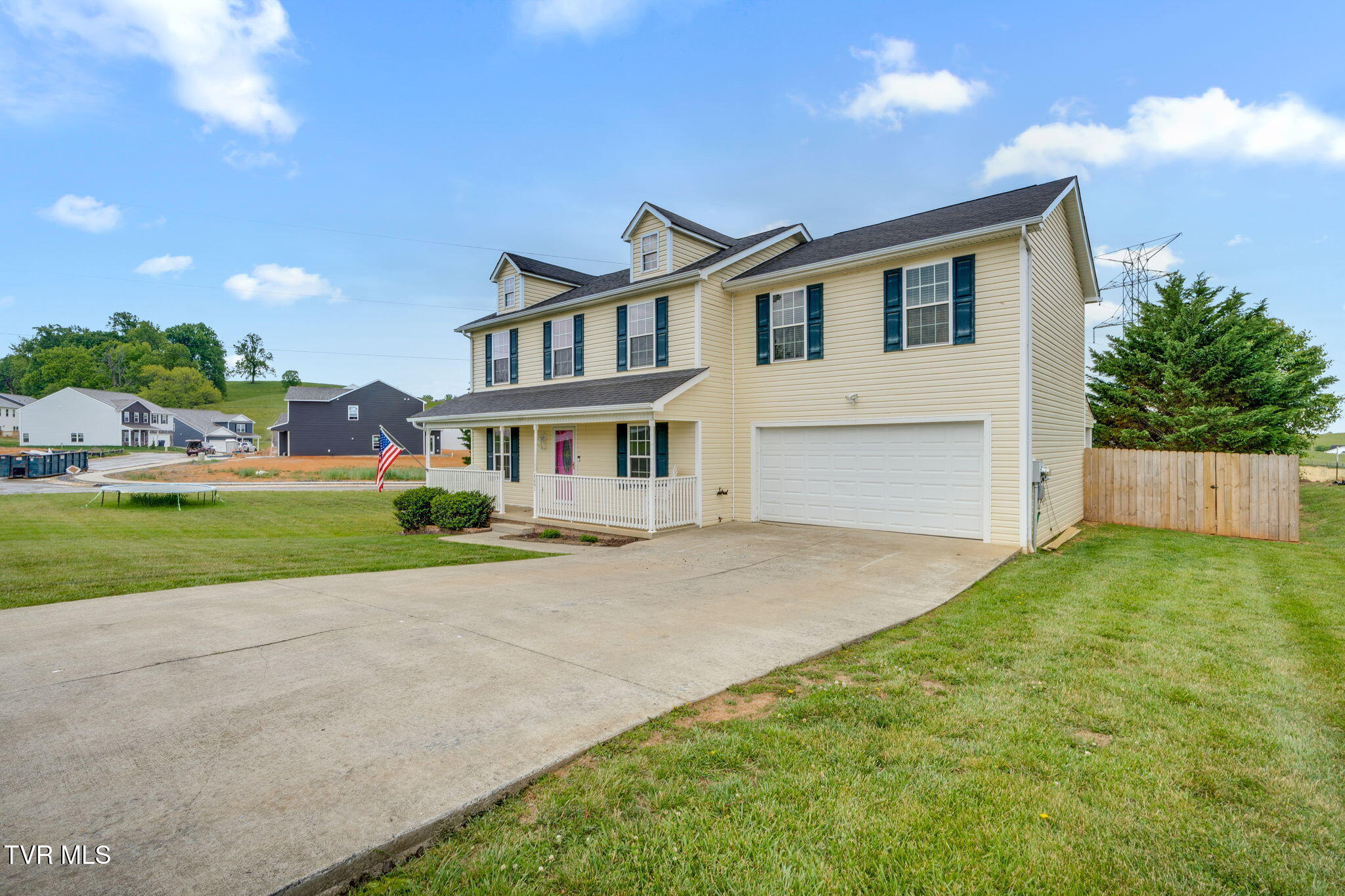 2201 Fox Meadows Circle