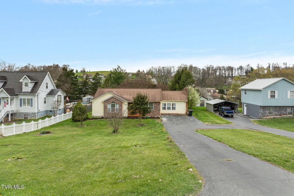 Photo of 1069 Gray Station Road, Gray, TN 37615 (MLS # 9992857)