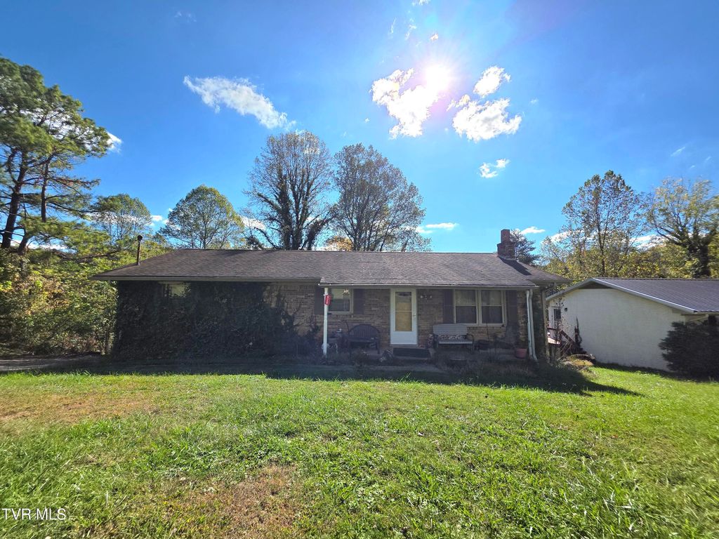 Photo of 428 Light Street, Kingsport, TN 37663 (MLS # 9987130)