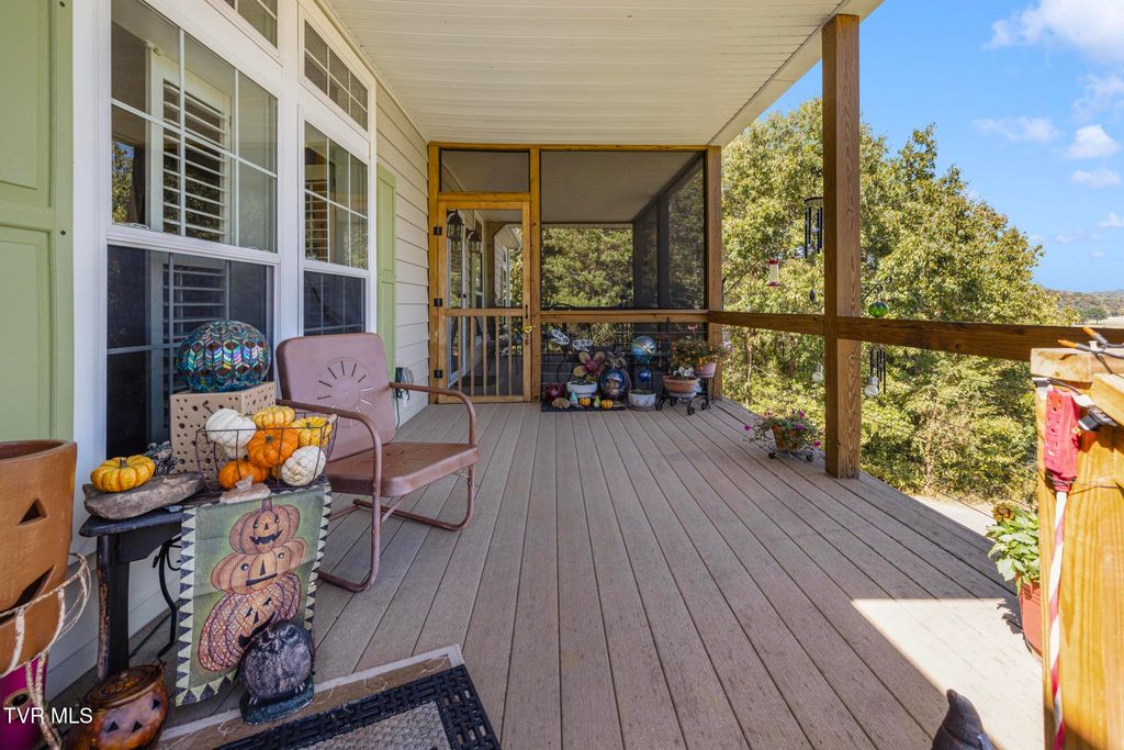 Photo of 112 Hoyle Fender Road, Jonesborough, TN 37659 (MLS # 9987021)