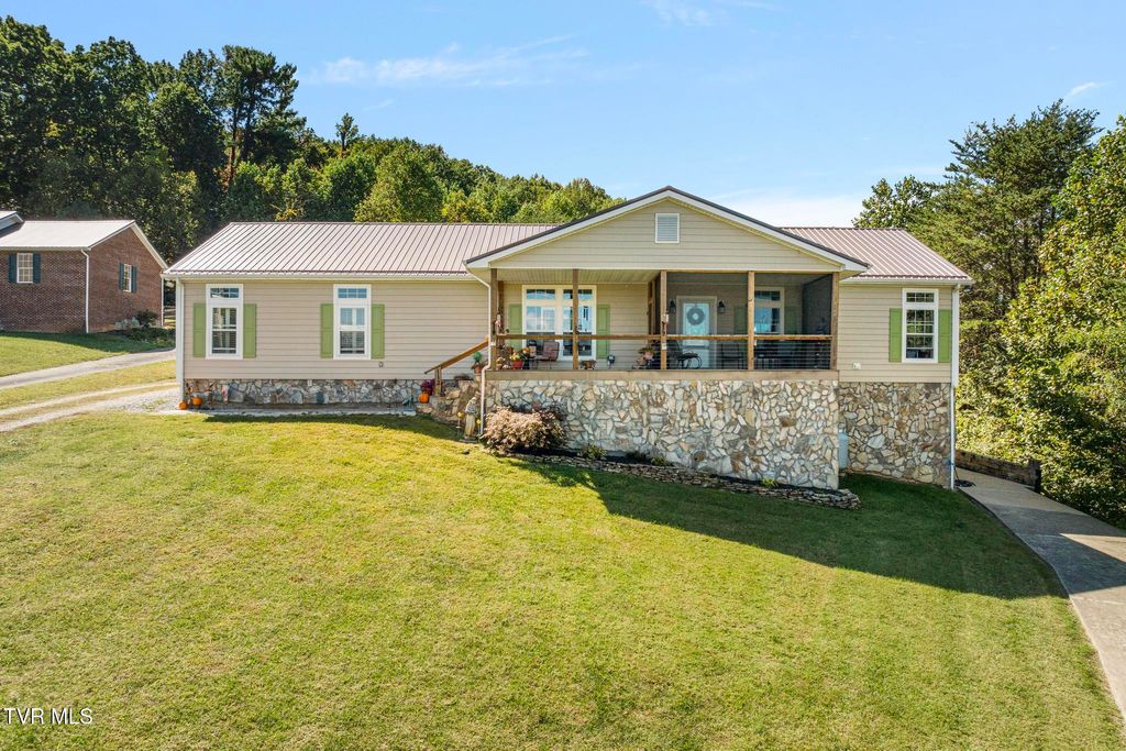 Photo of 112 Hoyle Fender Road, Jonesborough, TN 37659 (MLS # 9987021)
