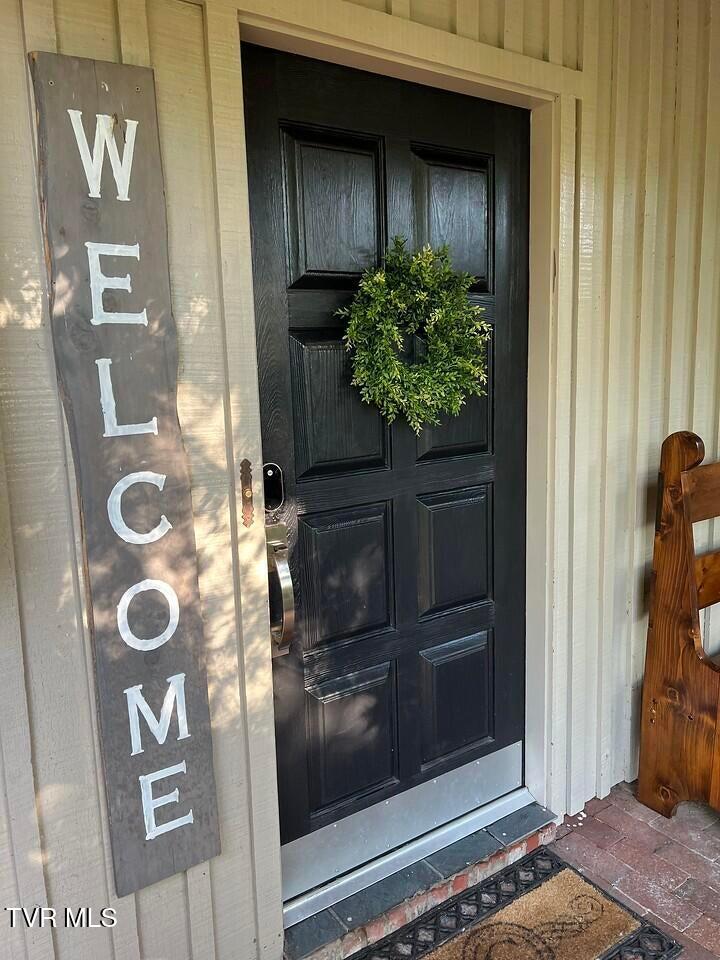 172 Dakota Road, Bristol, Virginia image 2