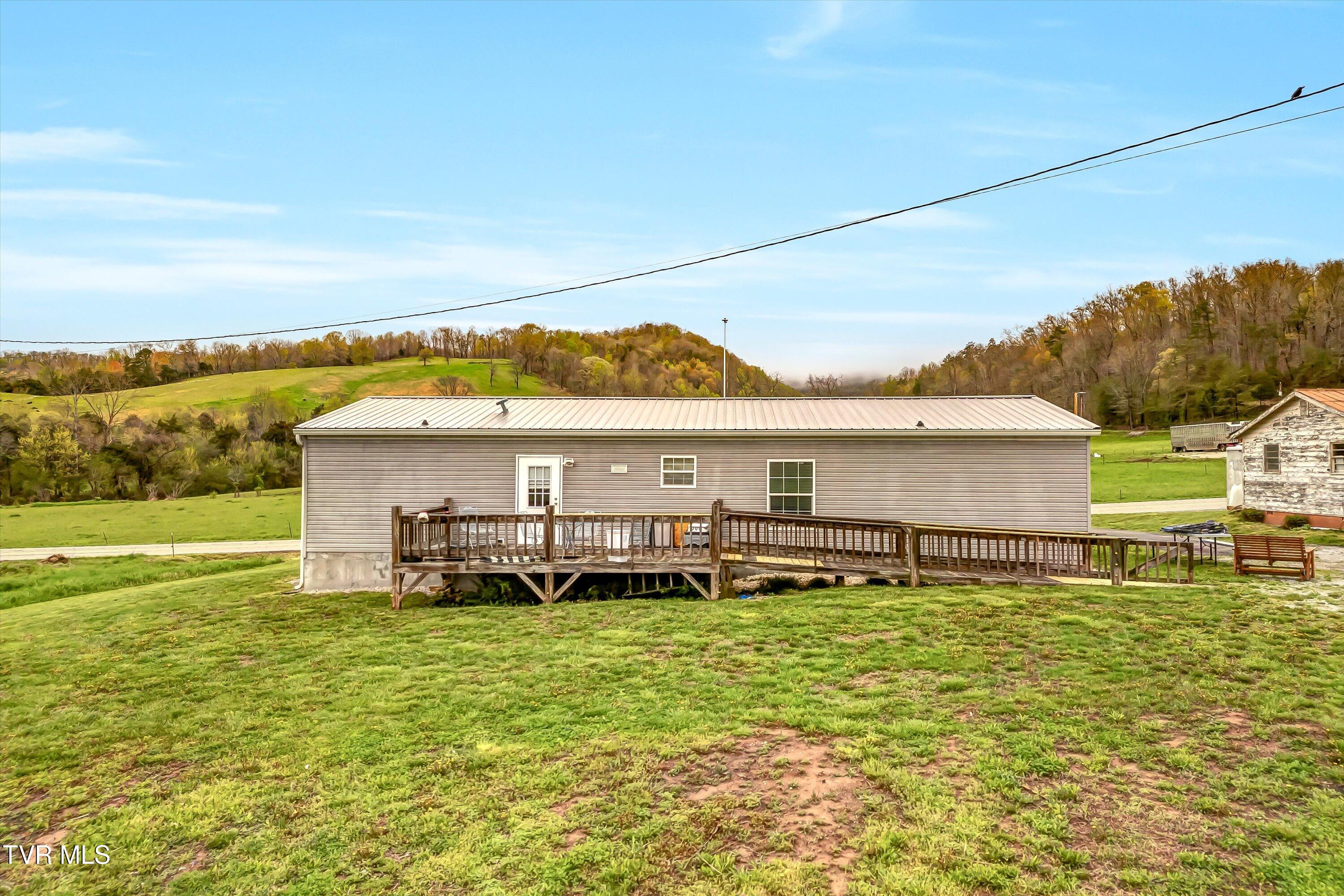 6235 Tazewell Highway, Sneedville, Tennessee image 19