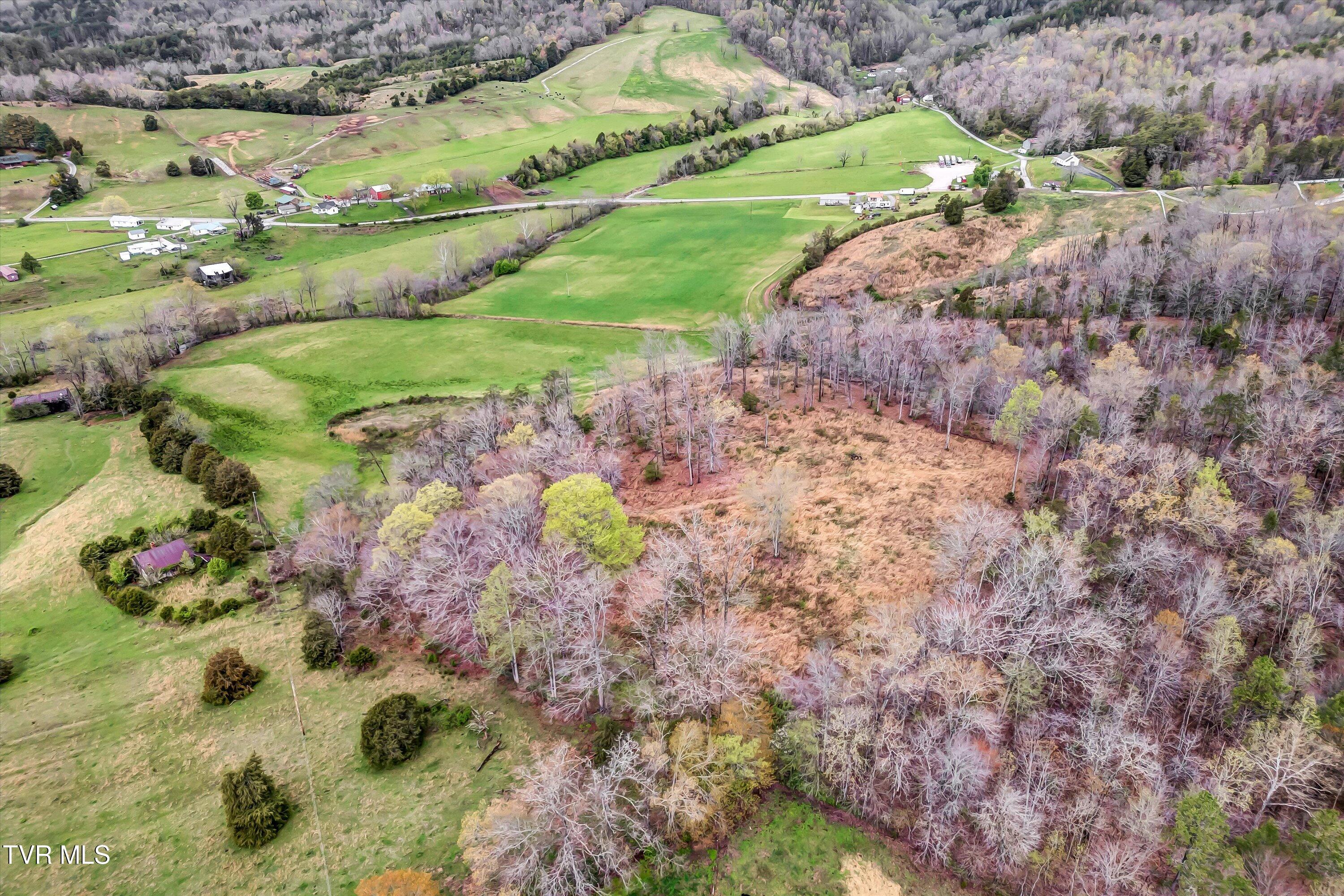 6235 Tazewell Highway, Sneedville, Tennessee image 35