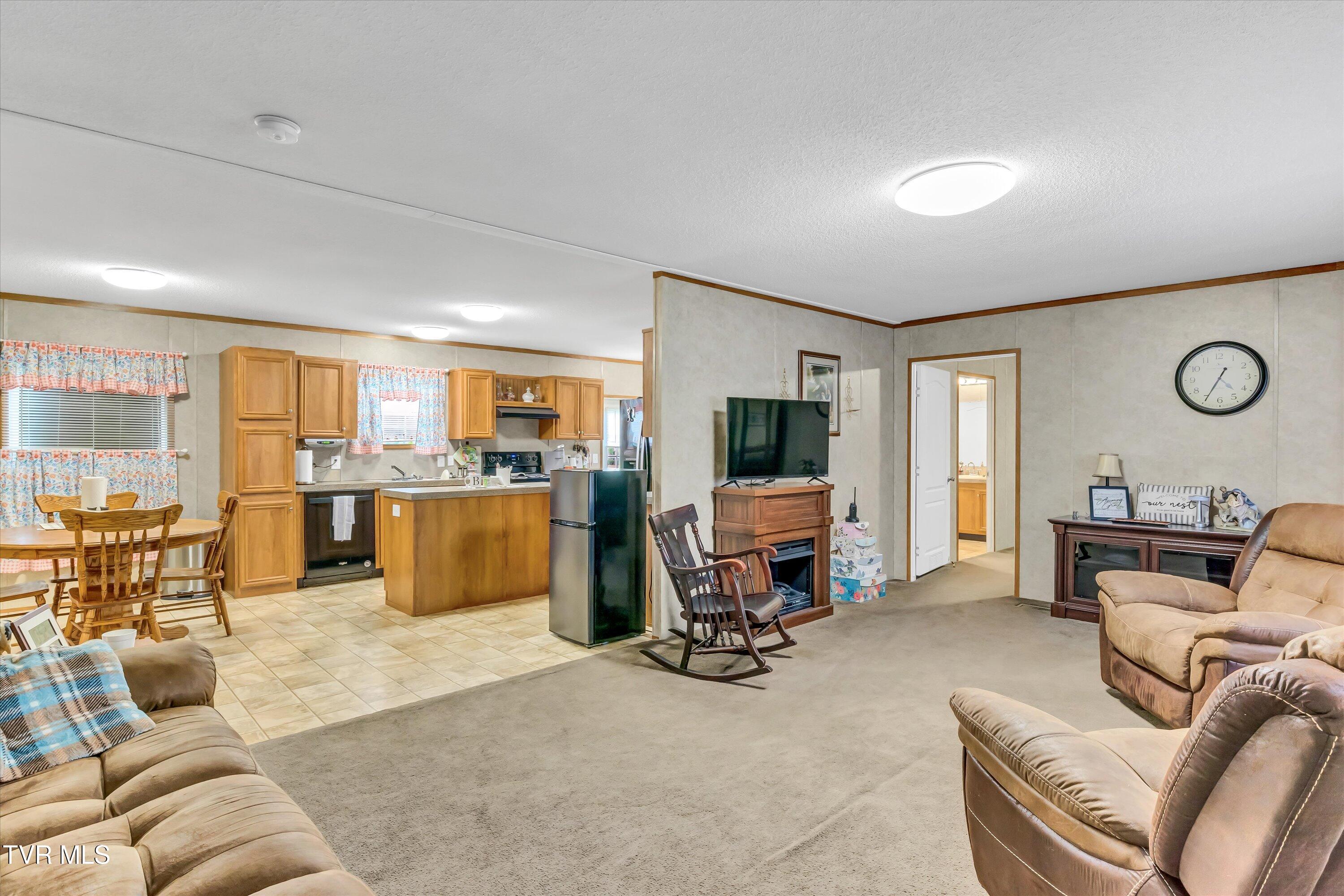 6235 Tazewell Highway, Sneedville, Tennessee image 6