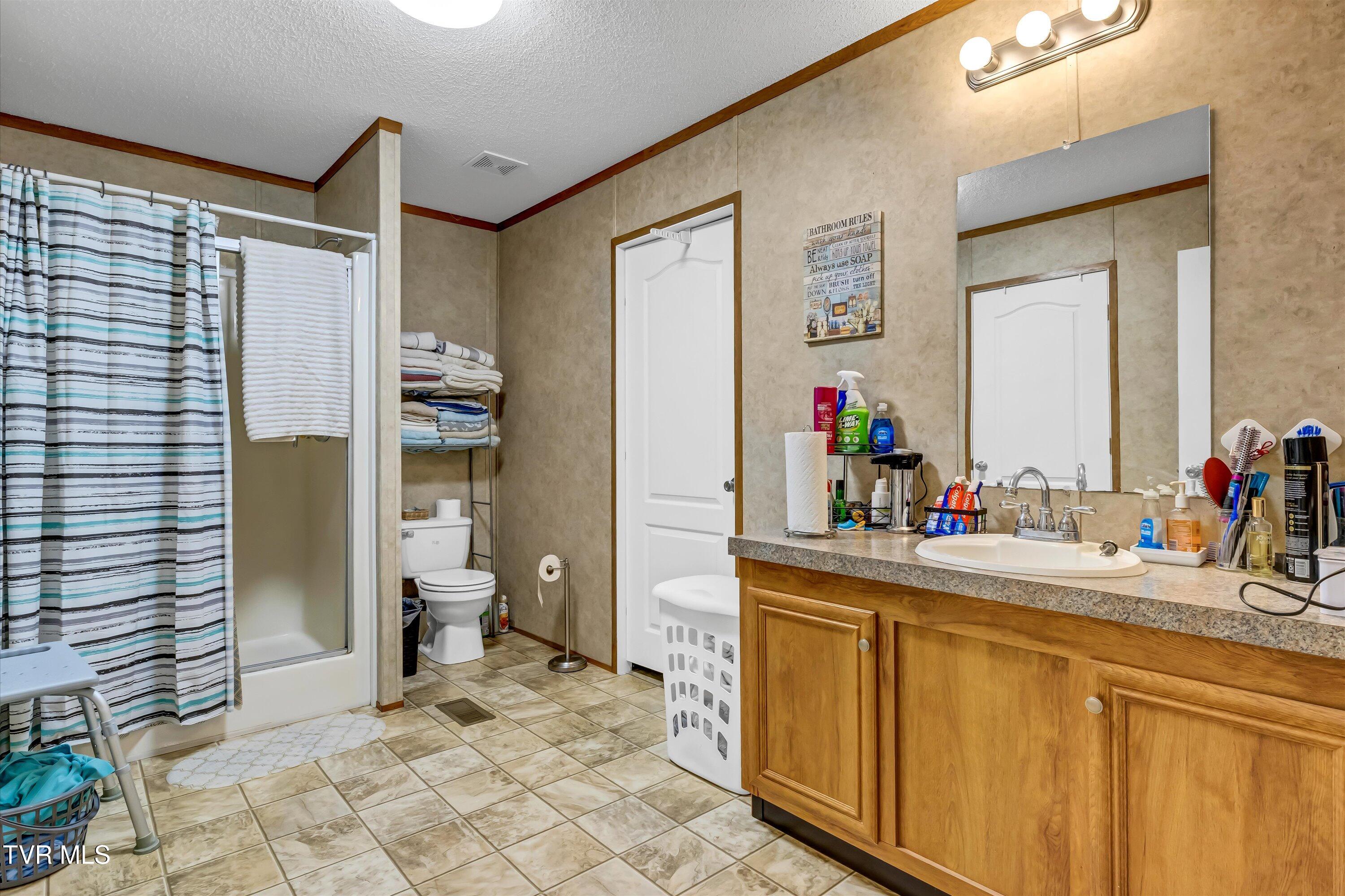 6235 Tazewell Highway, Sneedville, Tennessee image 13