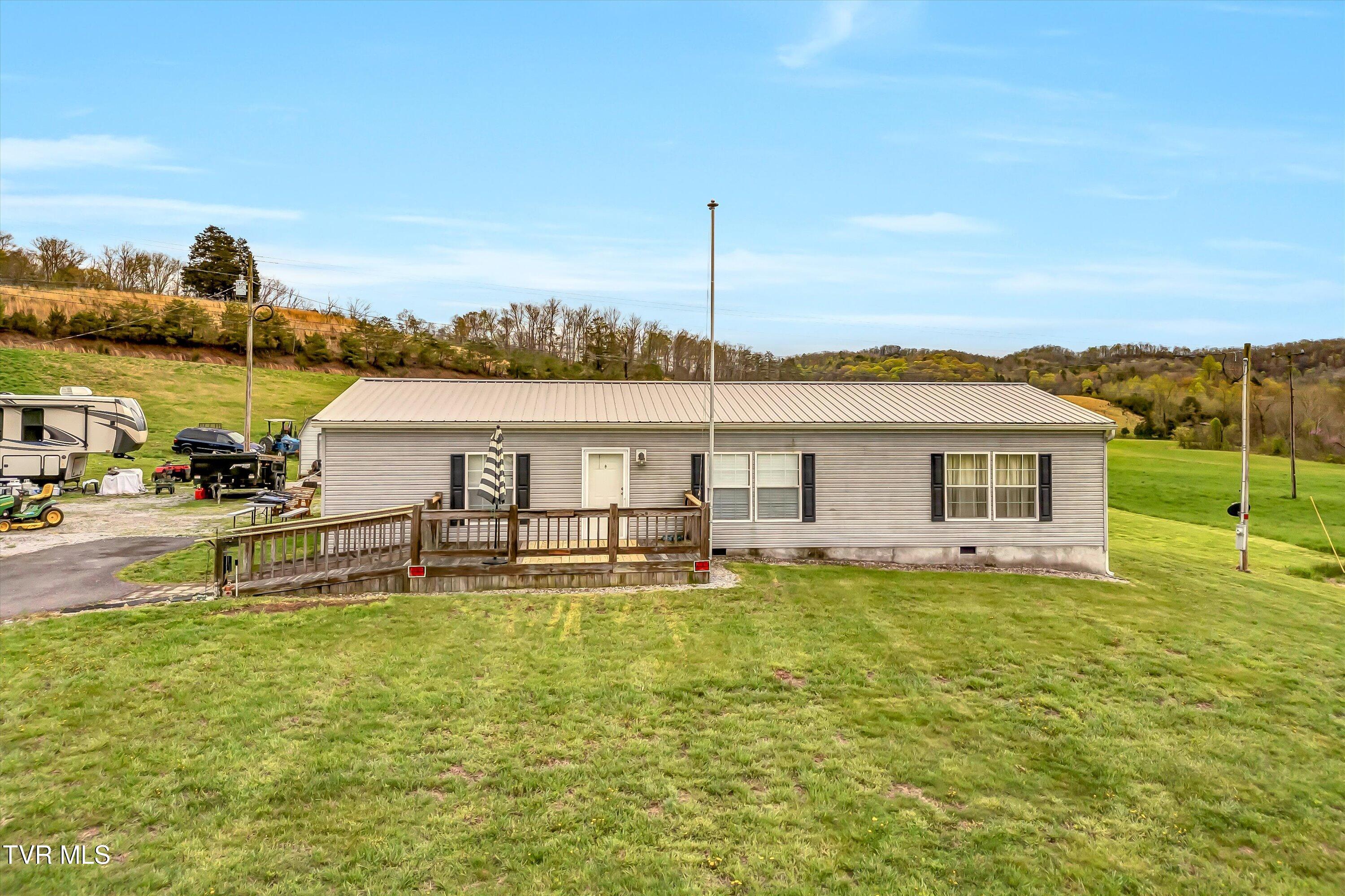 6235 Tazewell Highway, Sneedville, Tennessee image 4