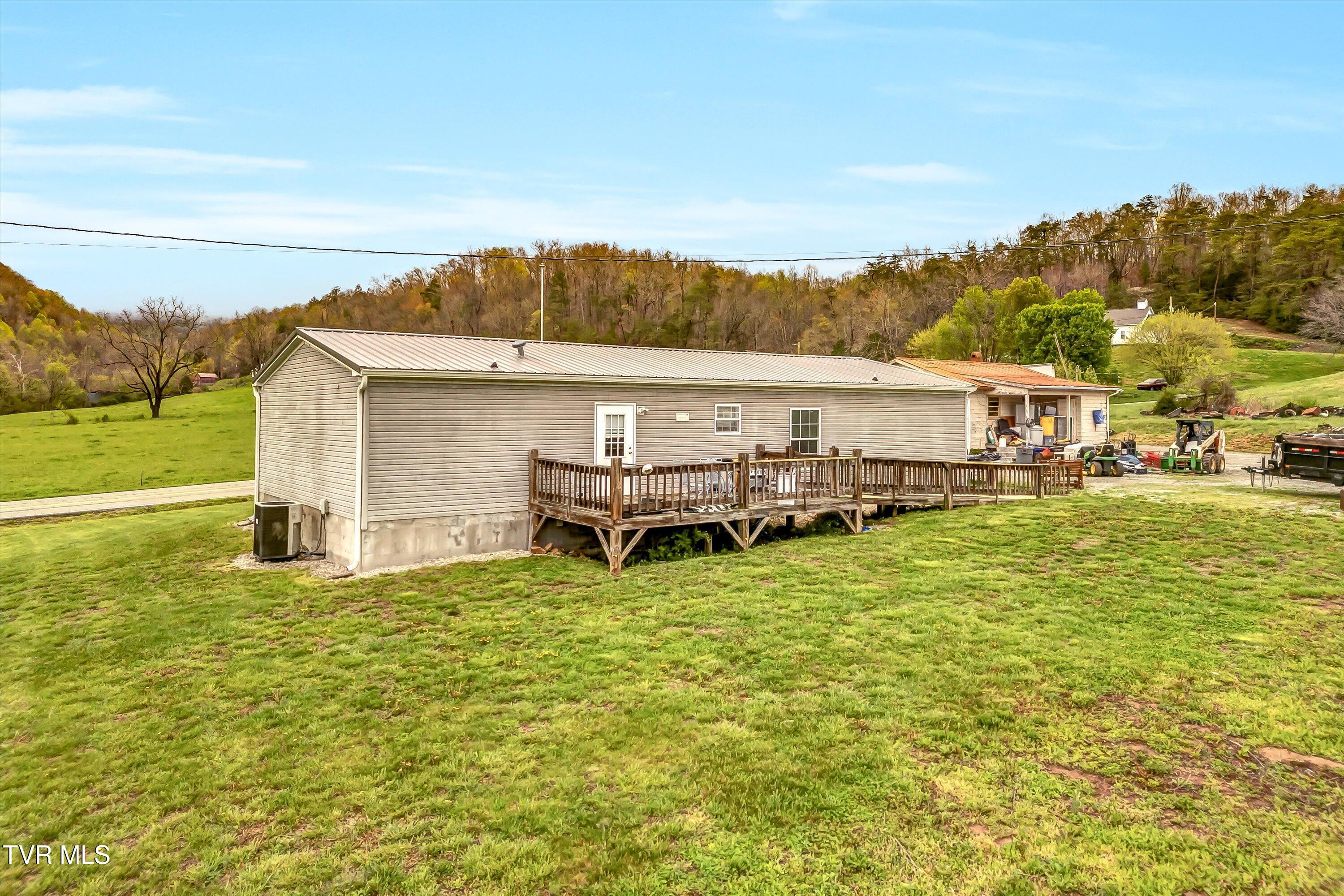 6235 Tazewell Highway, Sneedville, Tennessee image 18