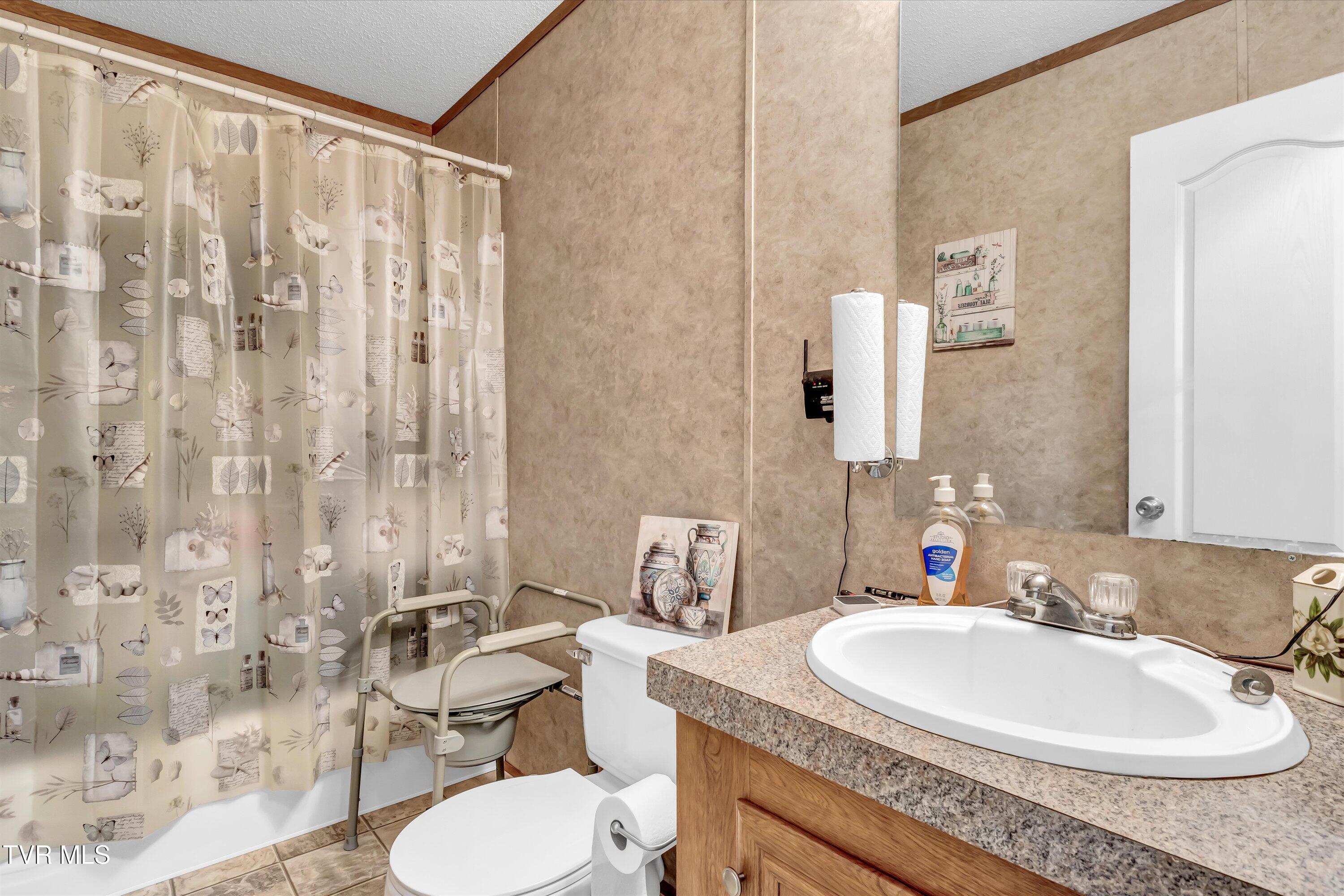 6235 Tazewell Highway, Sneedville, Tennessee image 15