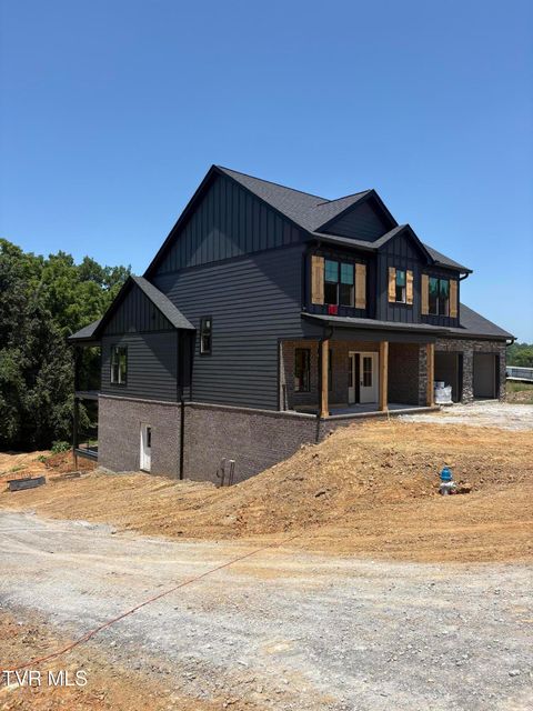 Homes For Sale - 579 Carroll Creek Road<br/> Johnson City, TN 37601
