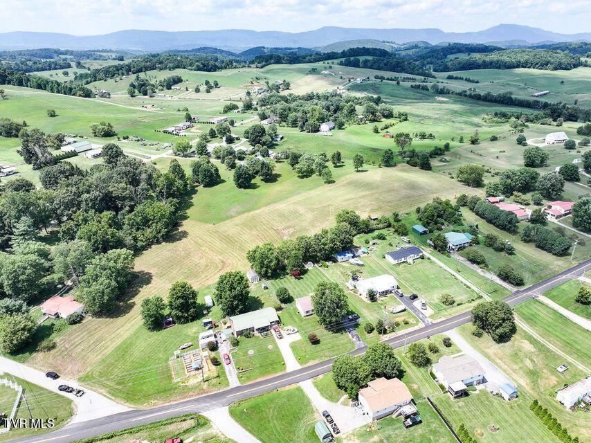 655 Old Snapps Ferry Road, Chuckey, Tennessee image 4