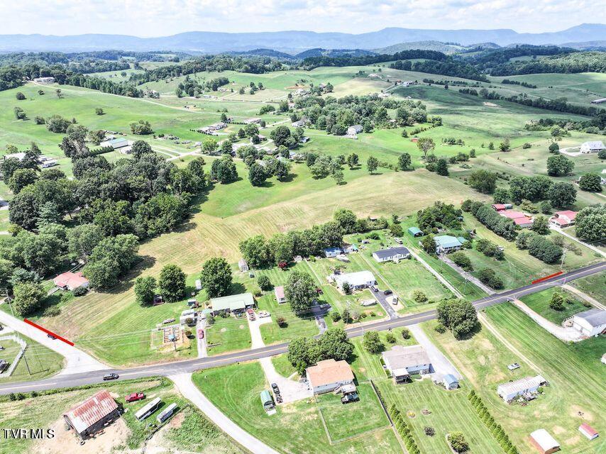 655 Old Snapps Ferry Road, Chuckey, Tennessee image 2