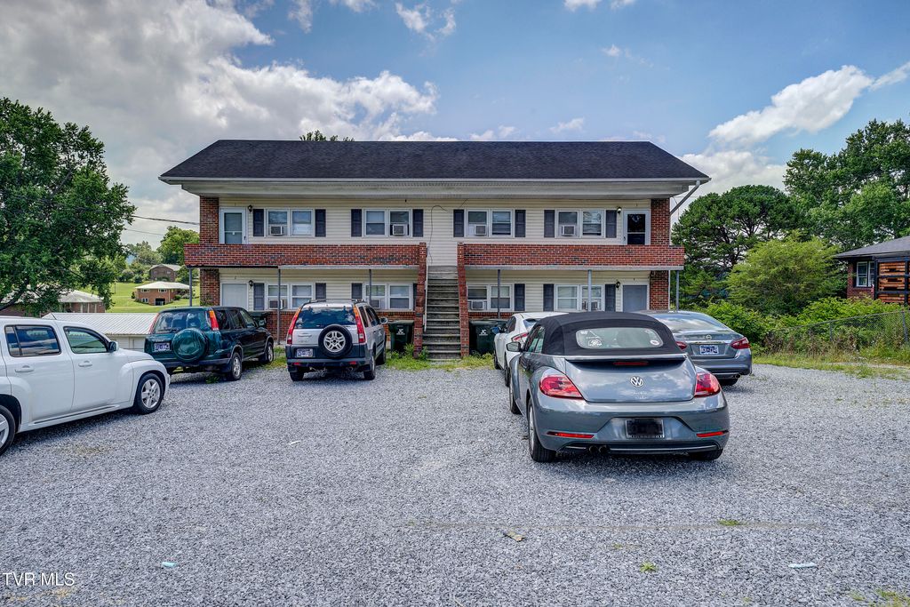 Photo of 3411 Walnut Street, Johnson City, TN 37604 (MLS # 9979343)