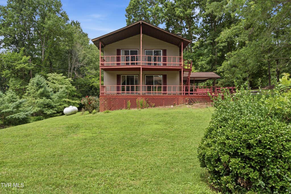 Photo of 123 Lexington Avenue, Elizabethton, TN 37643 (MLS # 9998518)