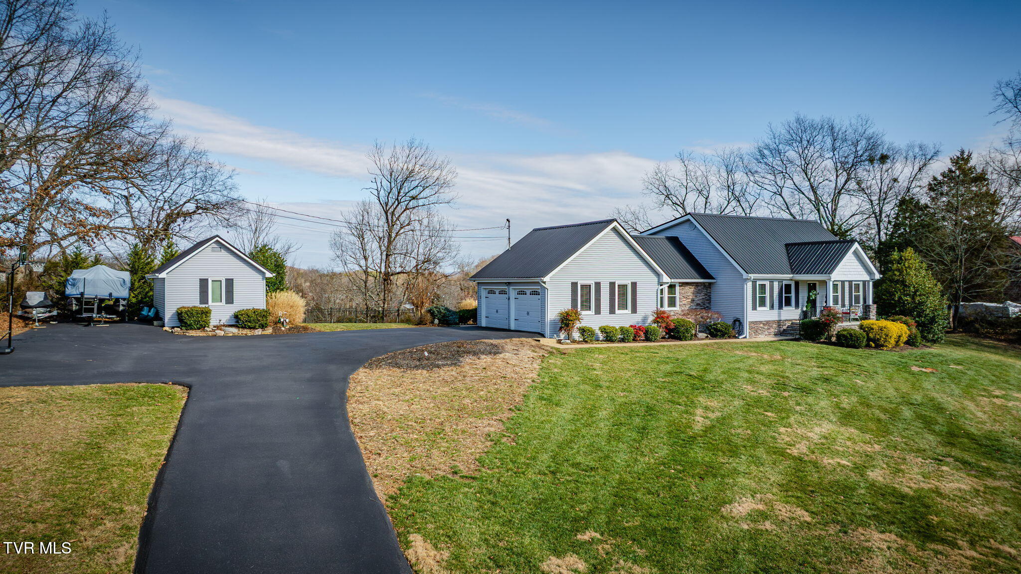 512 Hideaway Farm Road