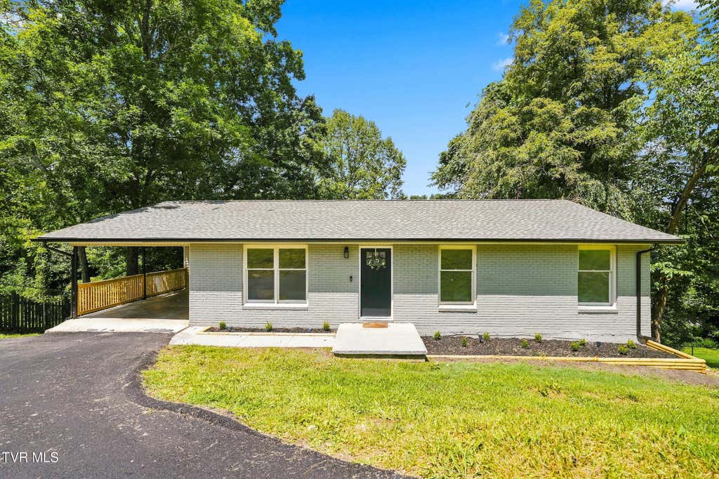 Photo of 436 Merman Road, Kingsport, TN 37663 (MLS # 9999849)