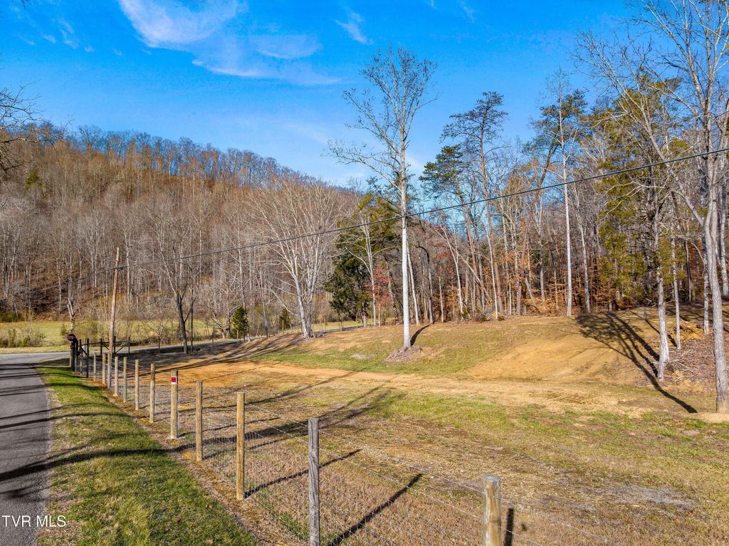 Photo of Tbd Butcher Valley Rd, Rogersville, TN 37857 (MLS # 9990499)