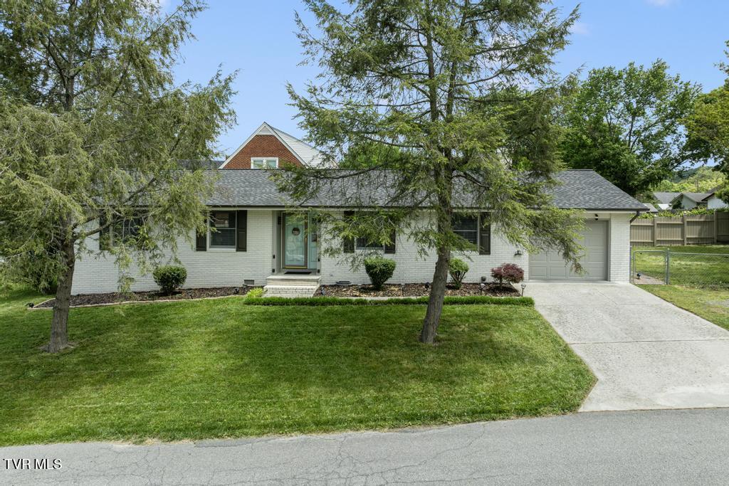 1701 Washington Avenue, Kingsport, Tennessee image 2
