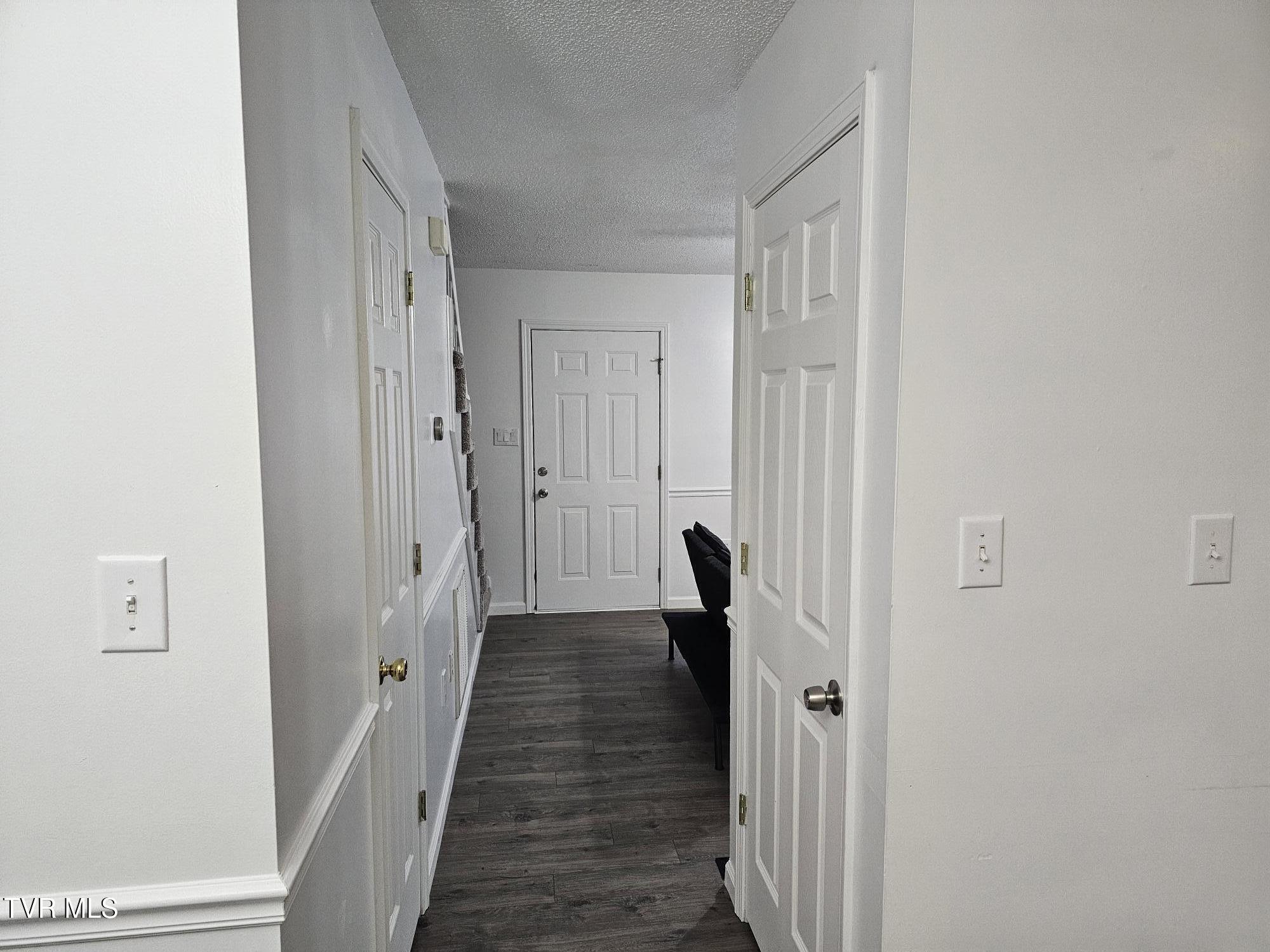 202 Oakcrest Circle #202, Bristol, Virginia image 6