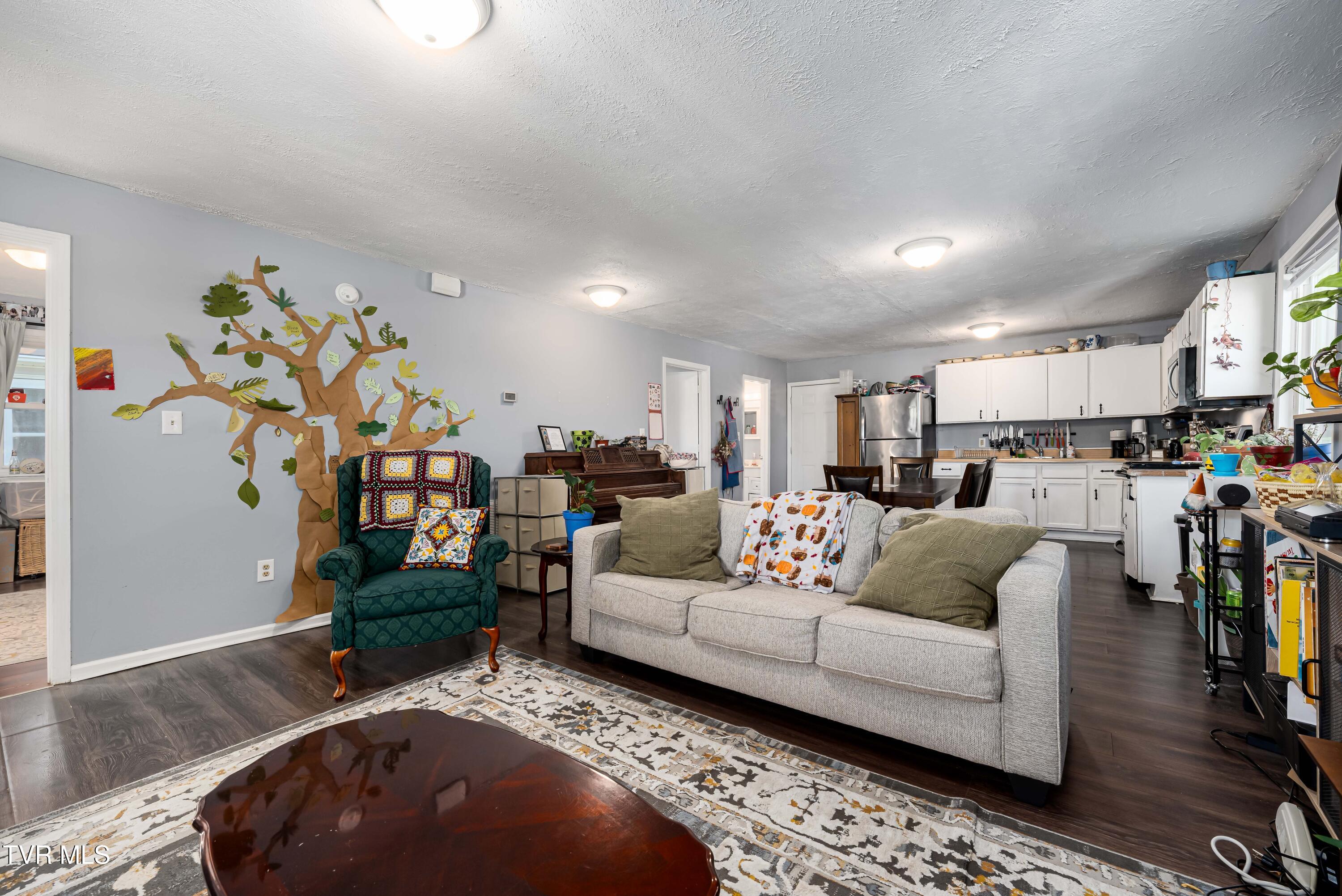 304 East Chestnut Street