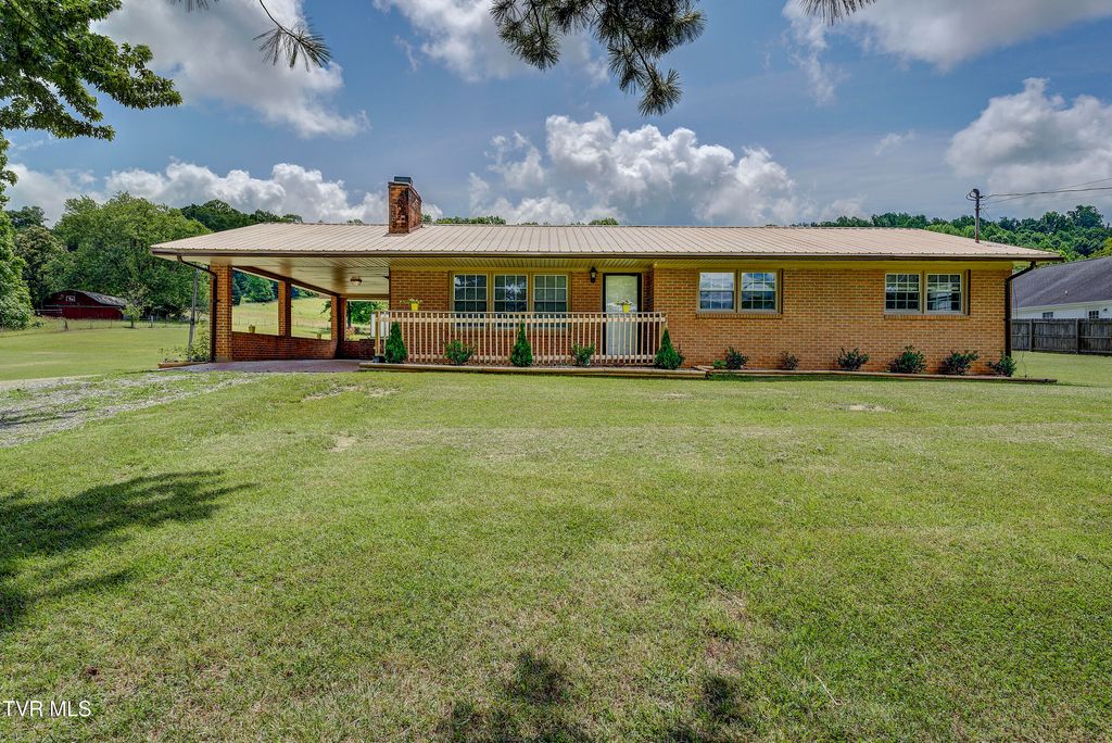 Photo of 118 Hilbert Circle, Jonesborough, TN 37659 (MLS # 9981569)