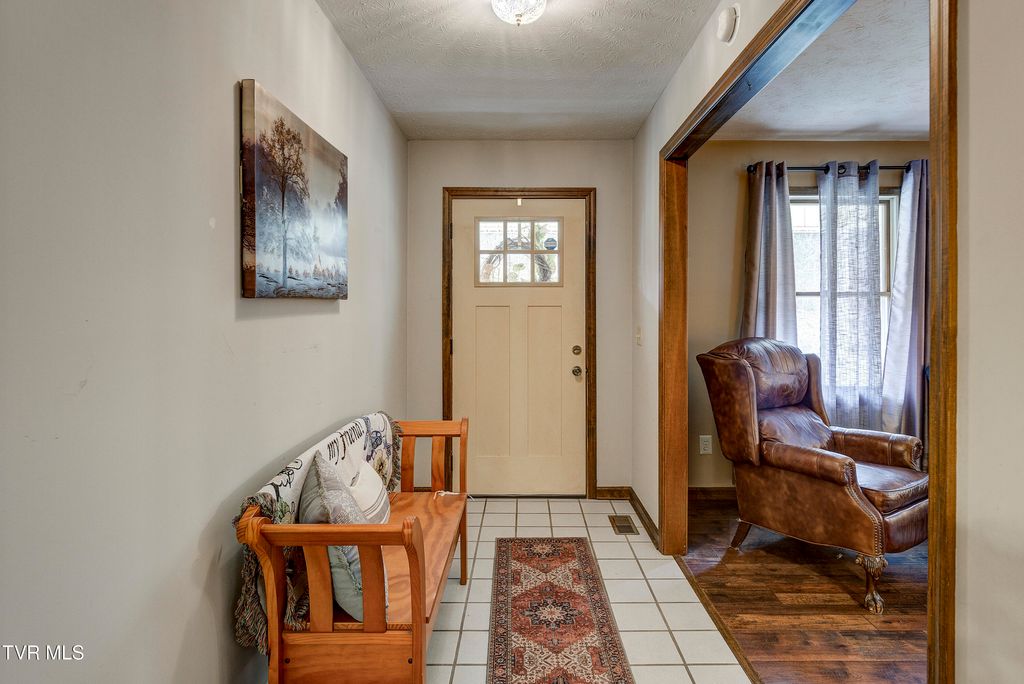 Photo of 257 Cripple Creek Loop, Watauga, TN 37694 (MLS # 9989692)